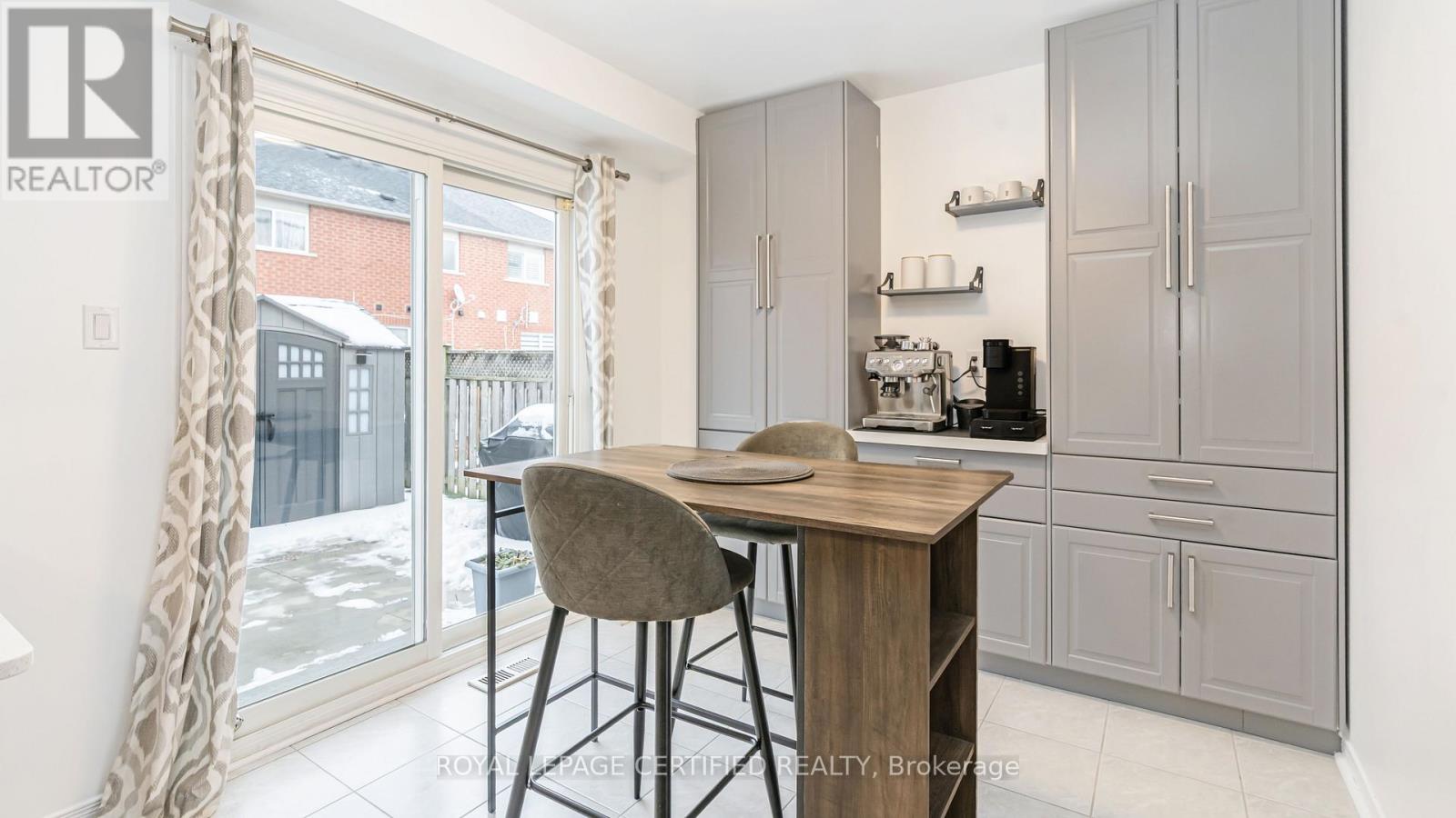 5962 Manzanillo Crescent, Mississauga, Ontario  L5M 6Y3 - Photo 12 - W12640480