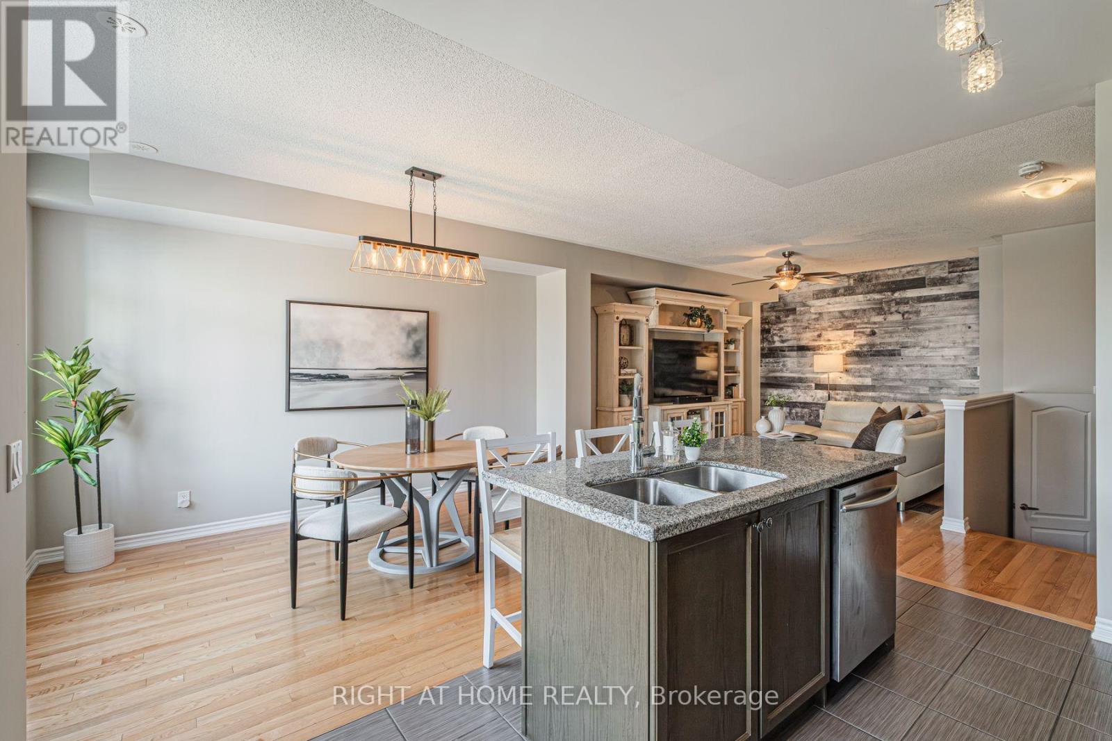 422 Athabasca Common, Oakville, Ontario  L6H 0R5 - Photo 14 - W12640504