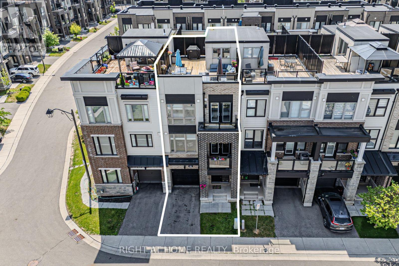 422 Athabasca Common, Oakville, Ontario  L6H 0R5 - Photo 45 - W12640504