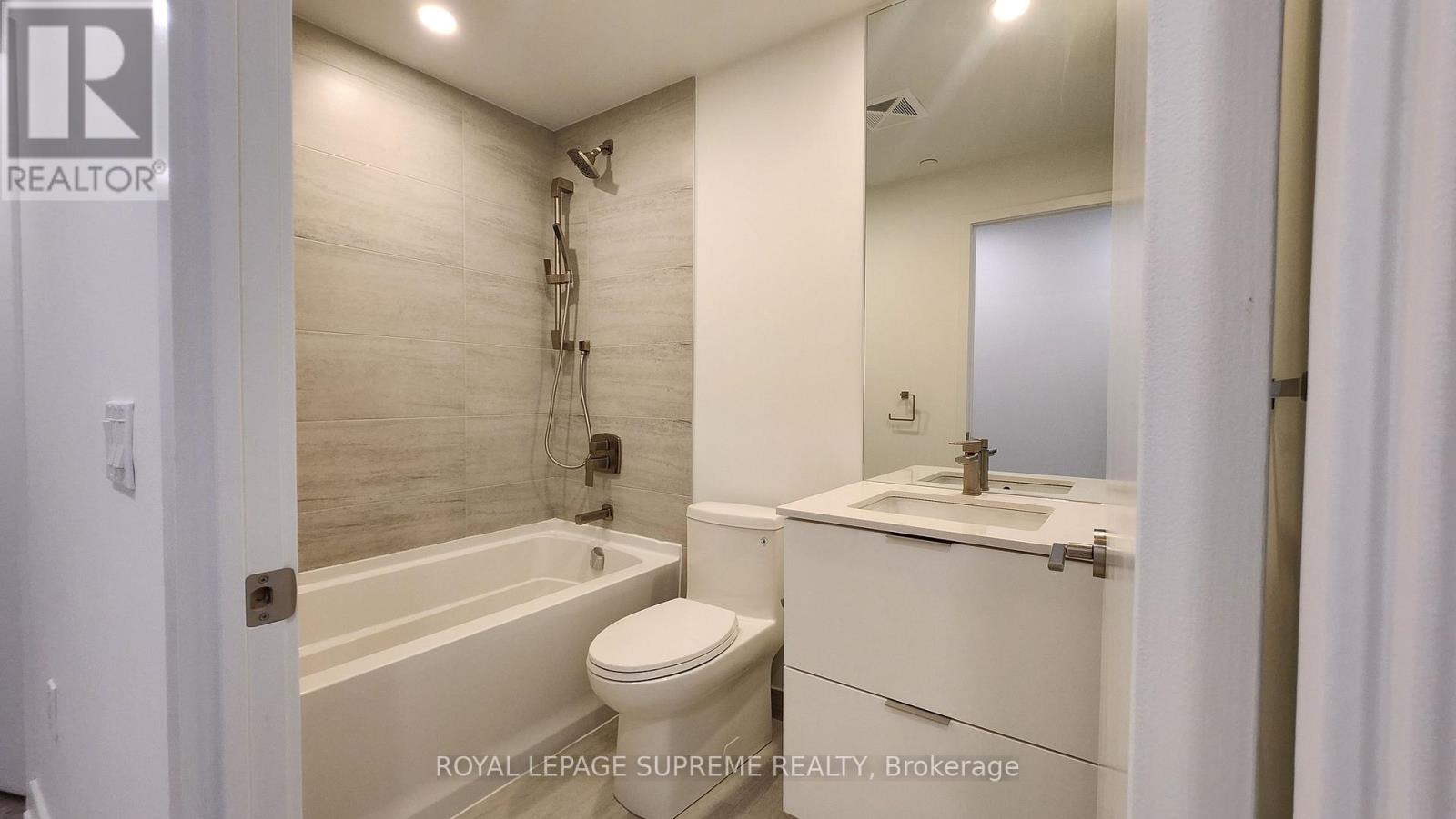 418 - 1 Fairview Road E, Mississauga, Ontario  L5A 0B4 - Photo 12 - W12640532