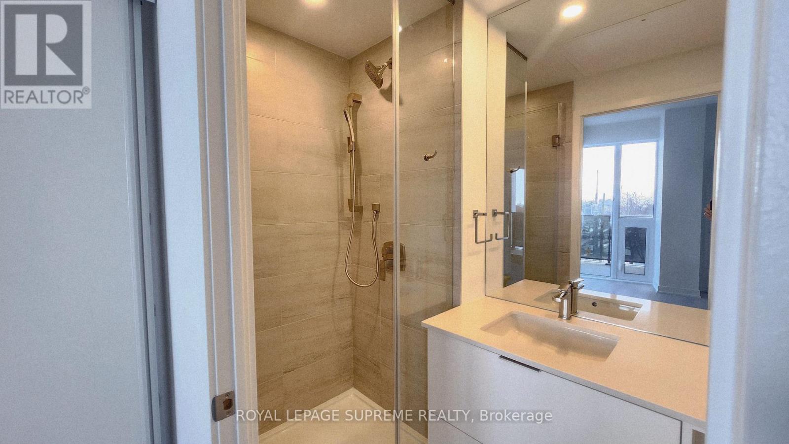 418 - 1 Fairview Road E, Mississauga, Ontario  L5A 0B4 - Photo 18 - W12640532