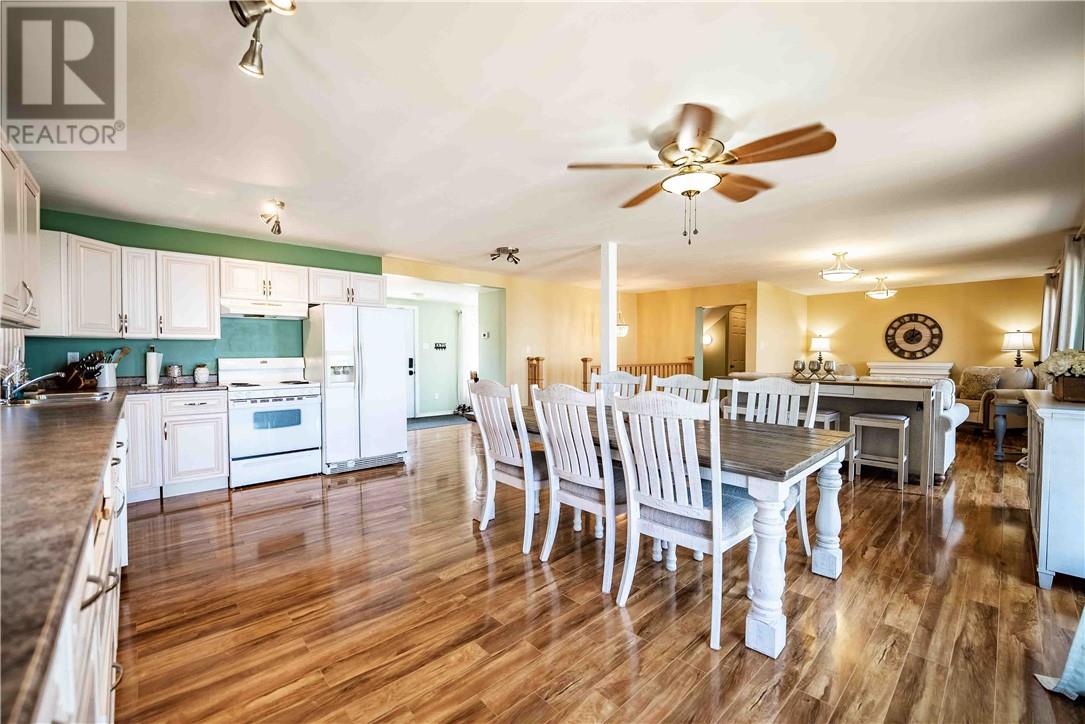 2615c Bay Estates Road, Sheguiandah, Ontario  P0P 1W0 - Photo 6 - 2125936