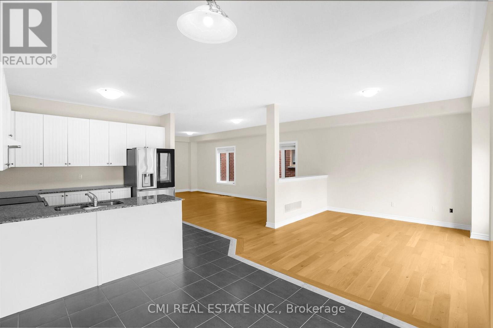 251 Palace Street, Thorold, Ontario  L2V 0N3 - Photo 13 - X12640408