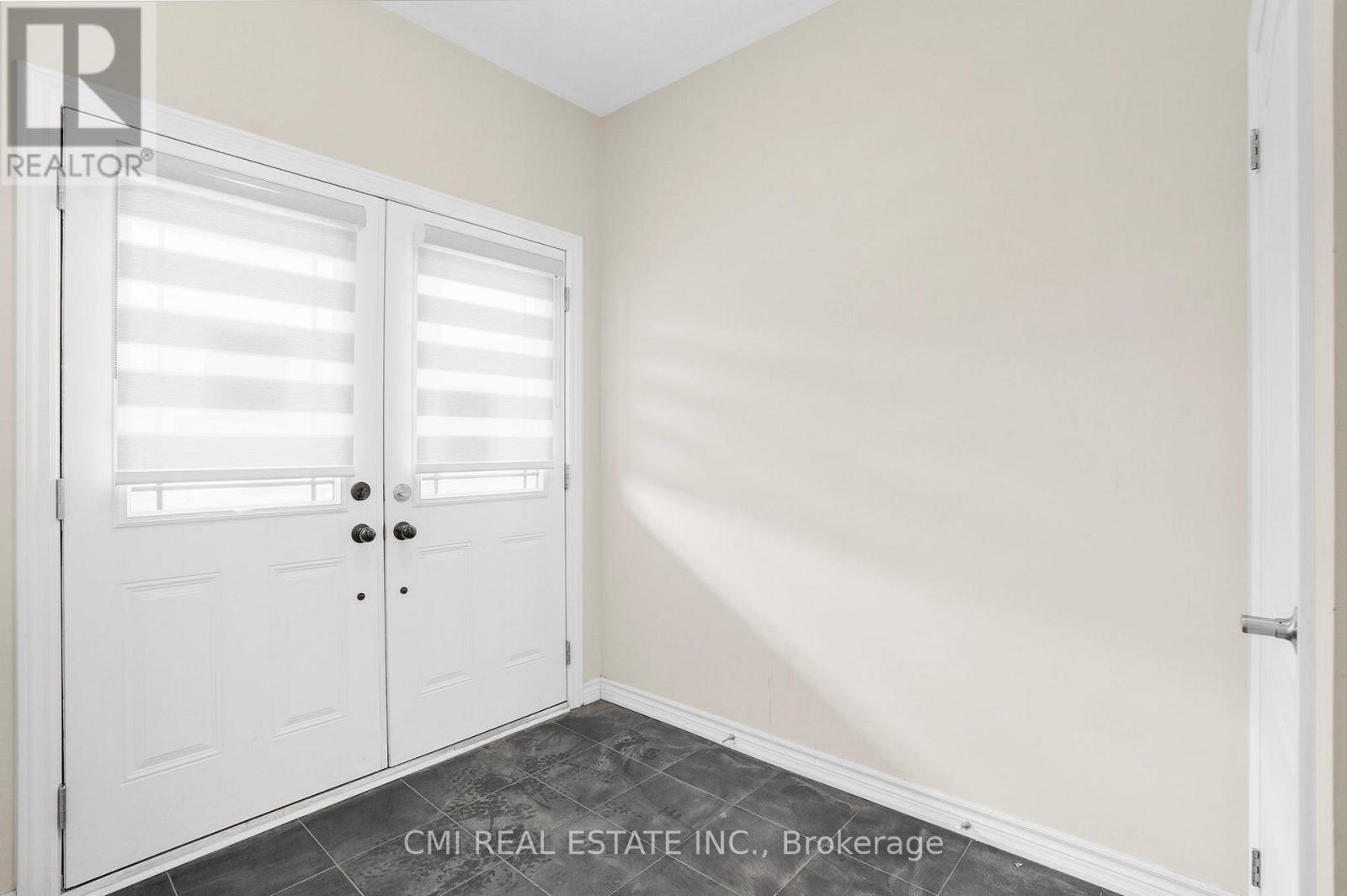 251 Palace Street, Thorold, Ontario  L2V 0N3 - Photo 19 - X12640408