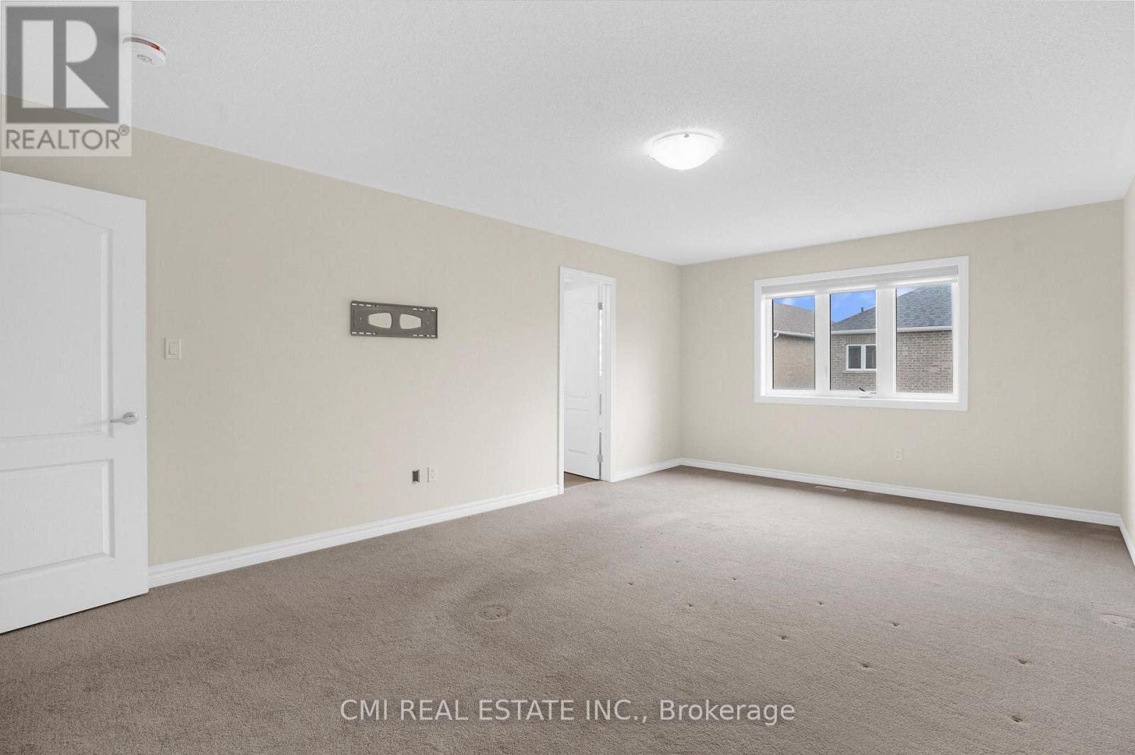 251 Palace Street, Thorold, Ontario  L2V 0N3 - Photo 23 - X12640408