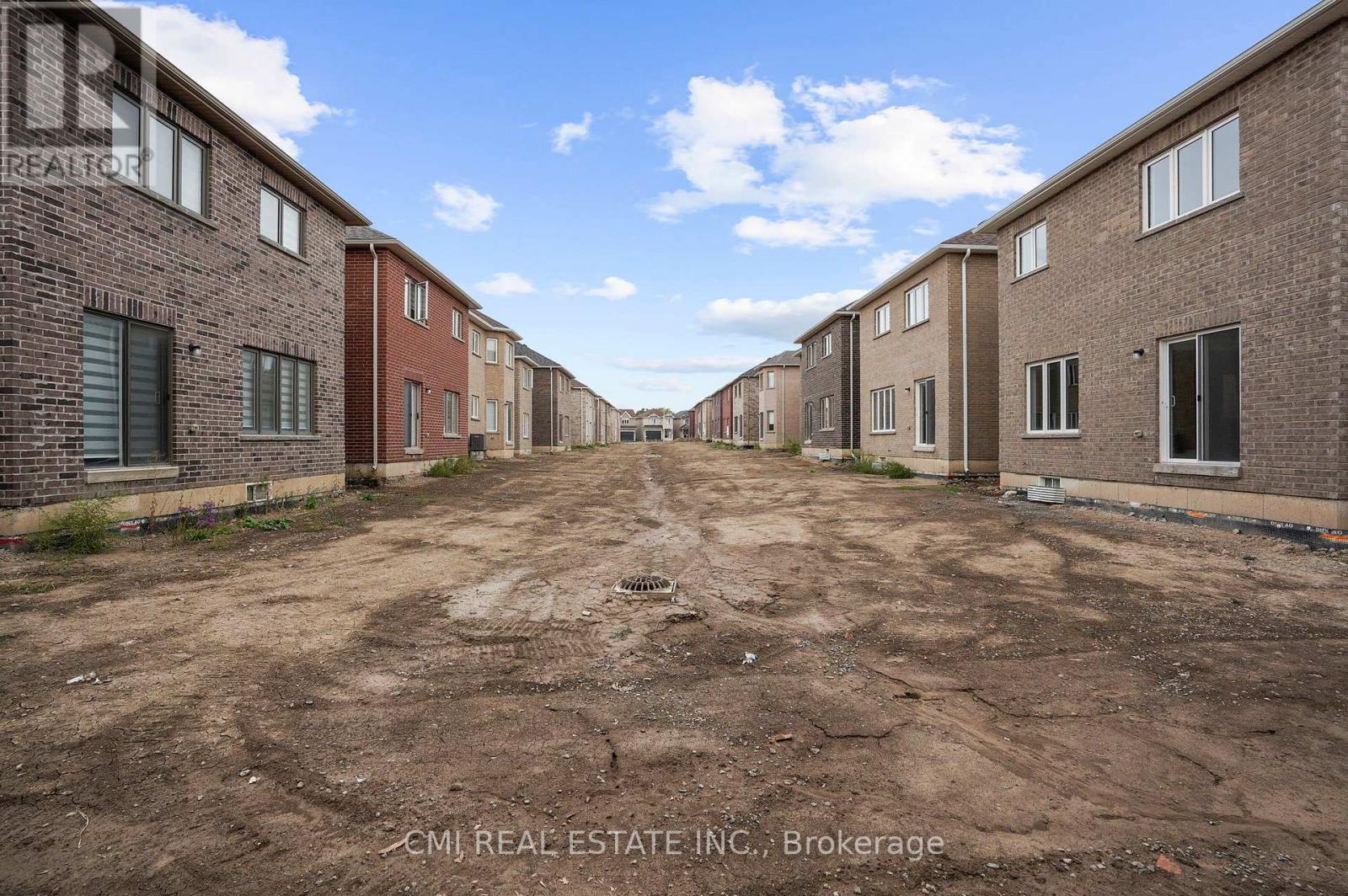 251 Palace Street, Thorold, Ontario  L2V 0N3 - Photo 40 - X12640408