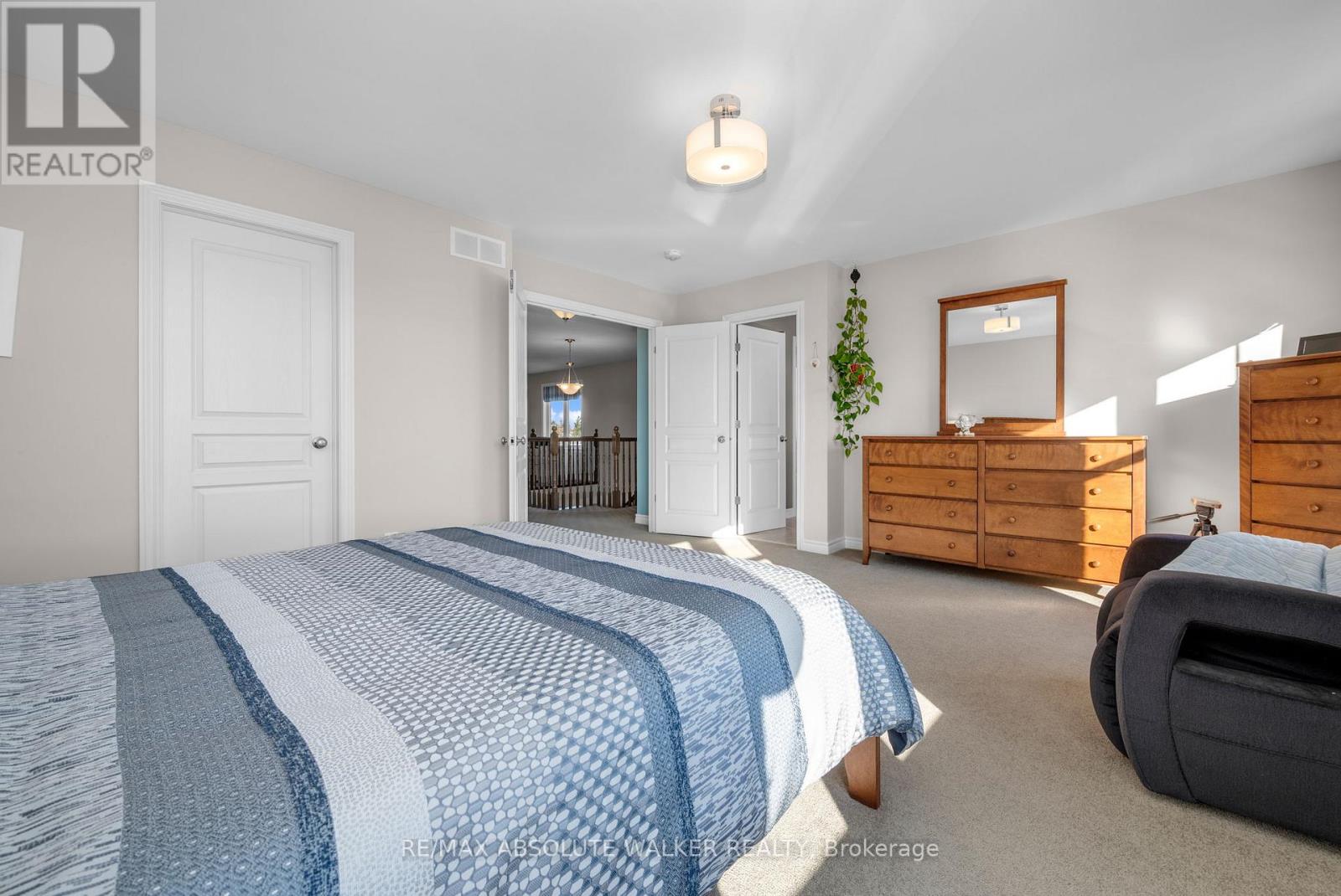 119 Cambie Road, Ottawa, Ontario  K1X 0A6 - Photo 14 - X12640538