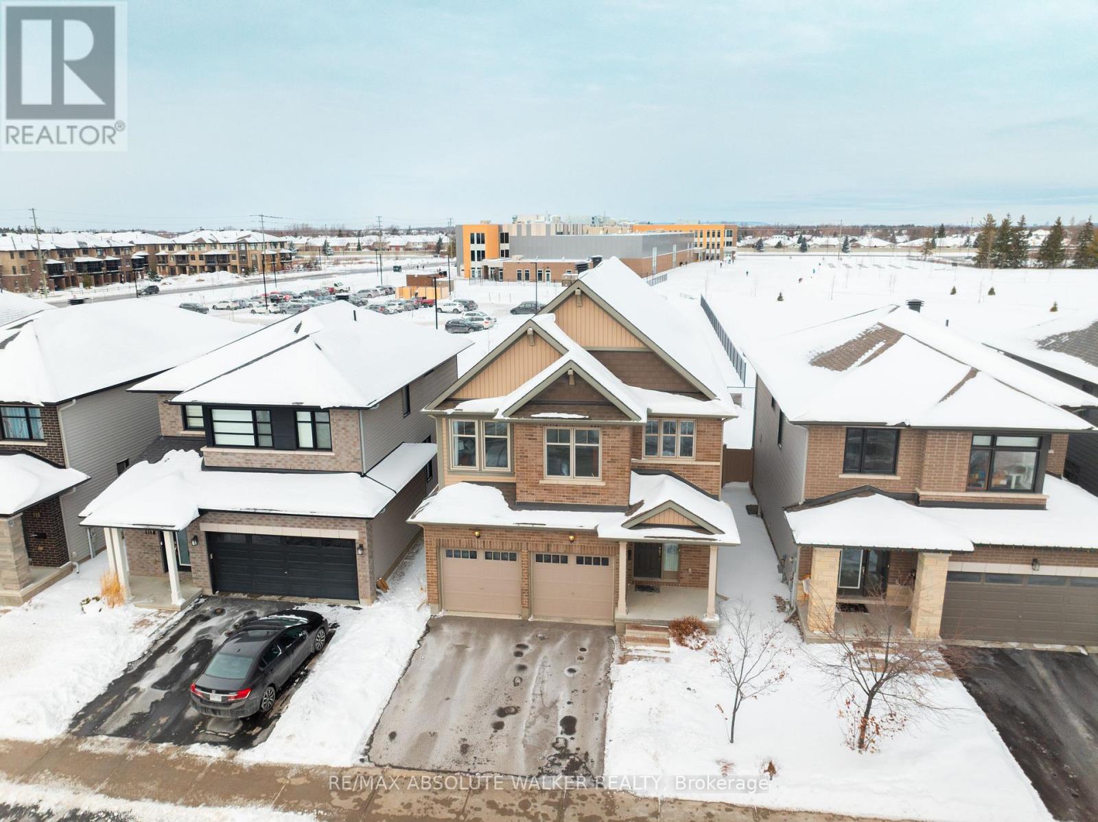 119 Cambie Road, Ottawa, Ontario  K1X 0A6 - Photo 2 - X12640538