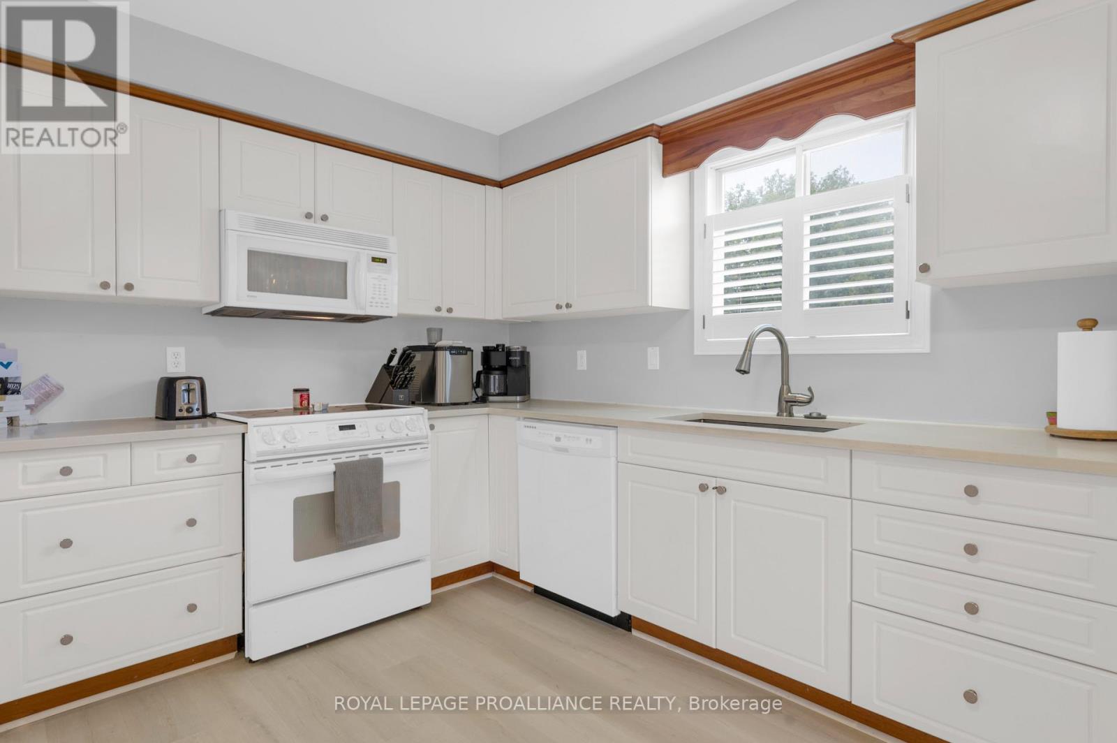 22 Briarwood Crescent, Belleville, Ontario  K8N 5J7 - Photo 14 - X12640566