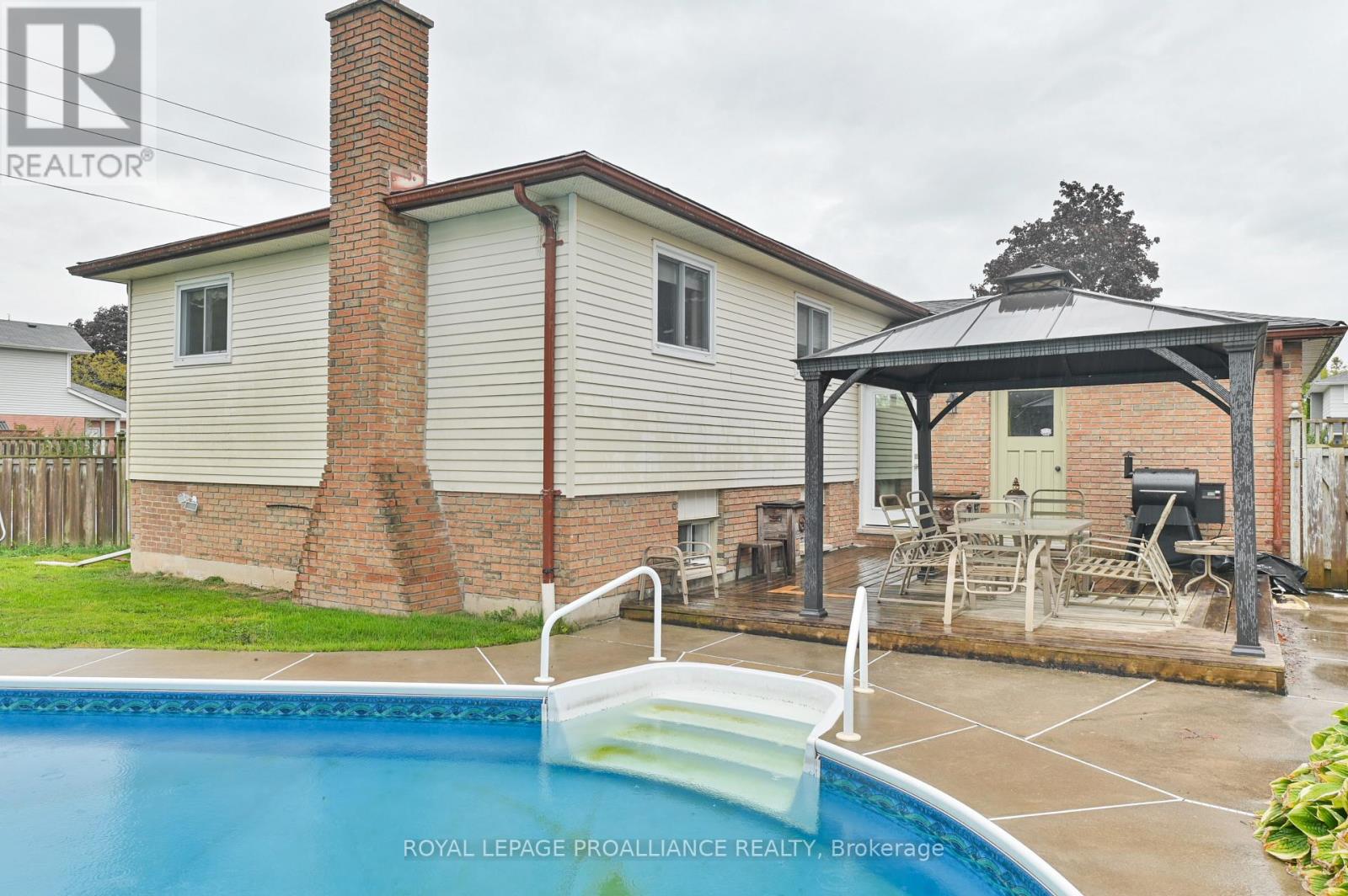 22 Briarwood Crescent, Belleville, Ontario  K8N 5J7 - Photo 31 - X12640566