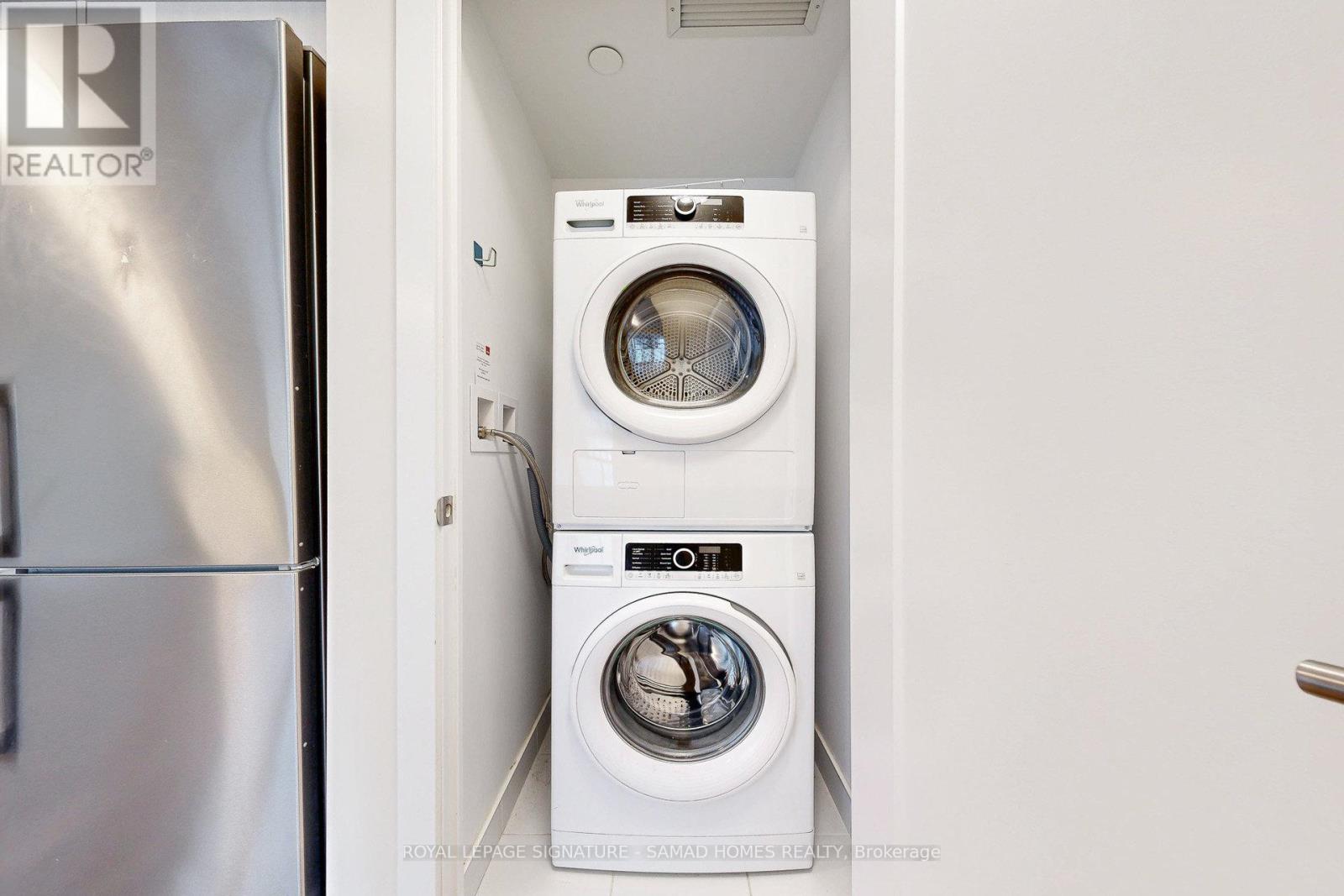 1704 - 575 Bloor Street E, Toronto, Ontario  M4W 0B2 - Photo 12 - C12636216