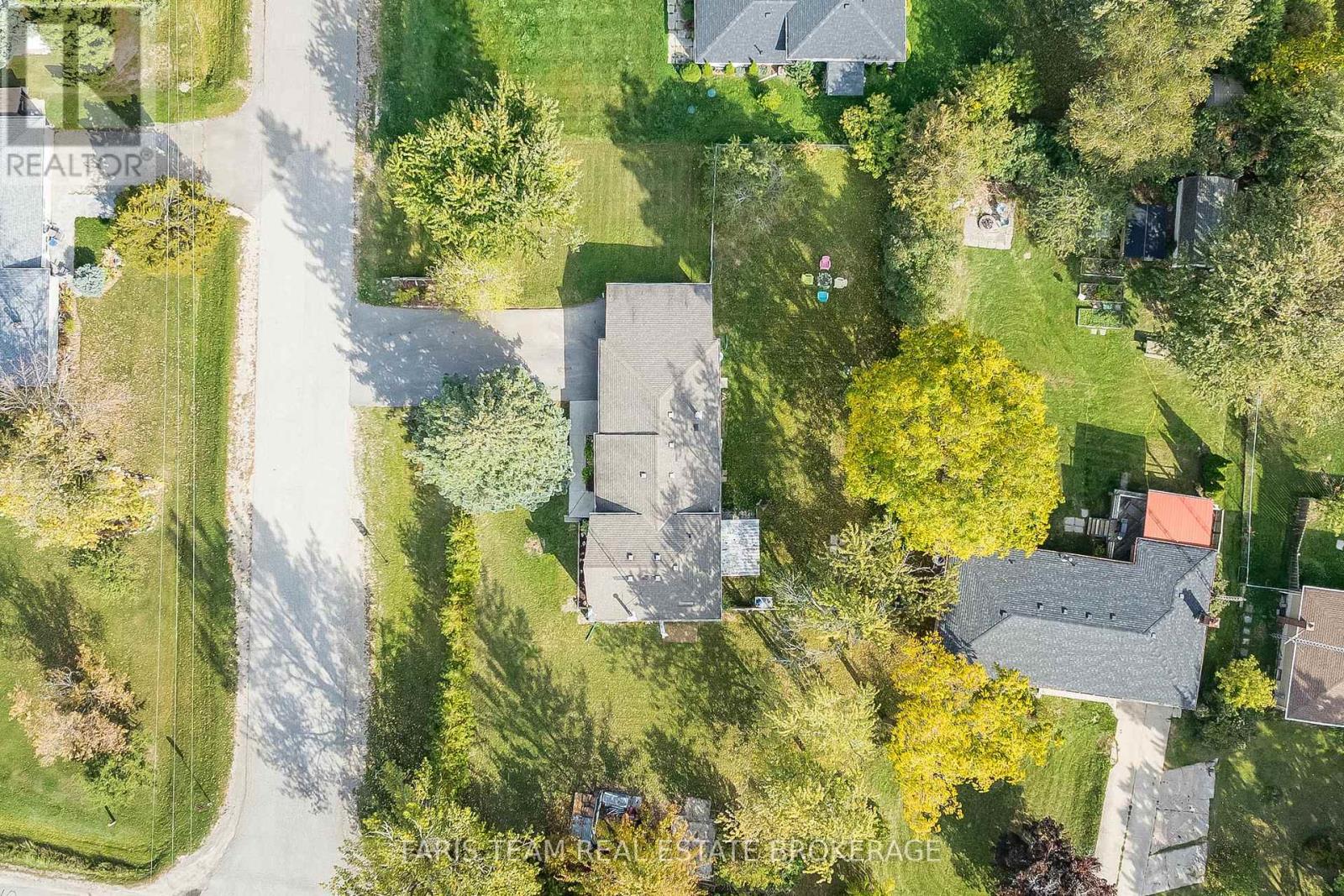 29 Jamieson Drive, Adjala-Tosorontio, Ontario  L0N 1R0 - Photo 32 - N12451195