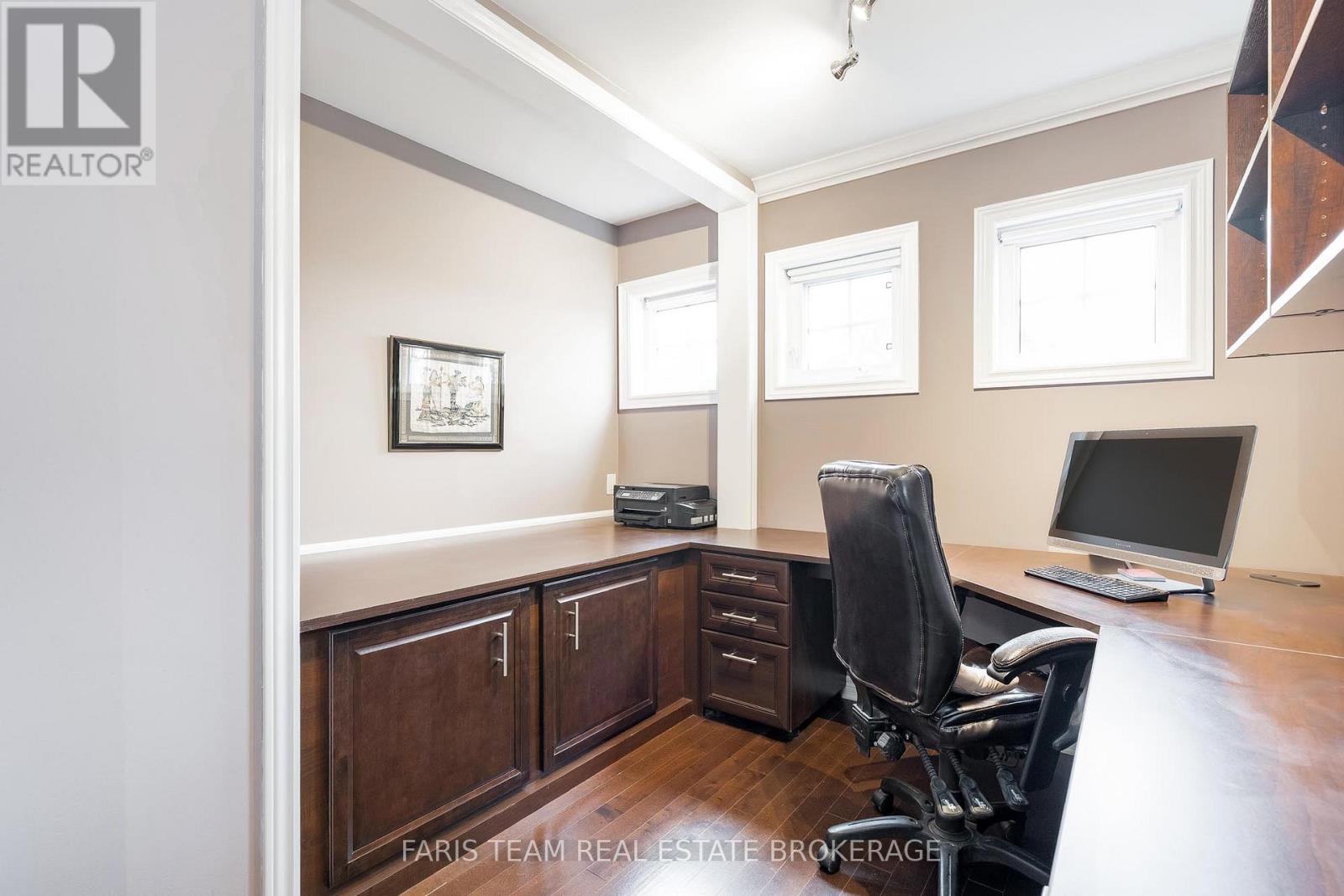 10 Wilton Trail, Aurora, Ontario  L4G 7S9 - Photo 27 - N12483990