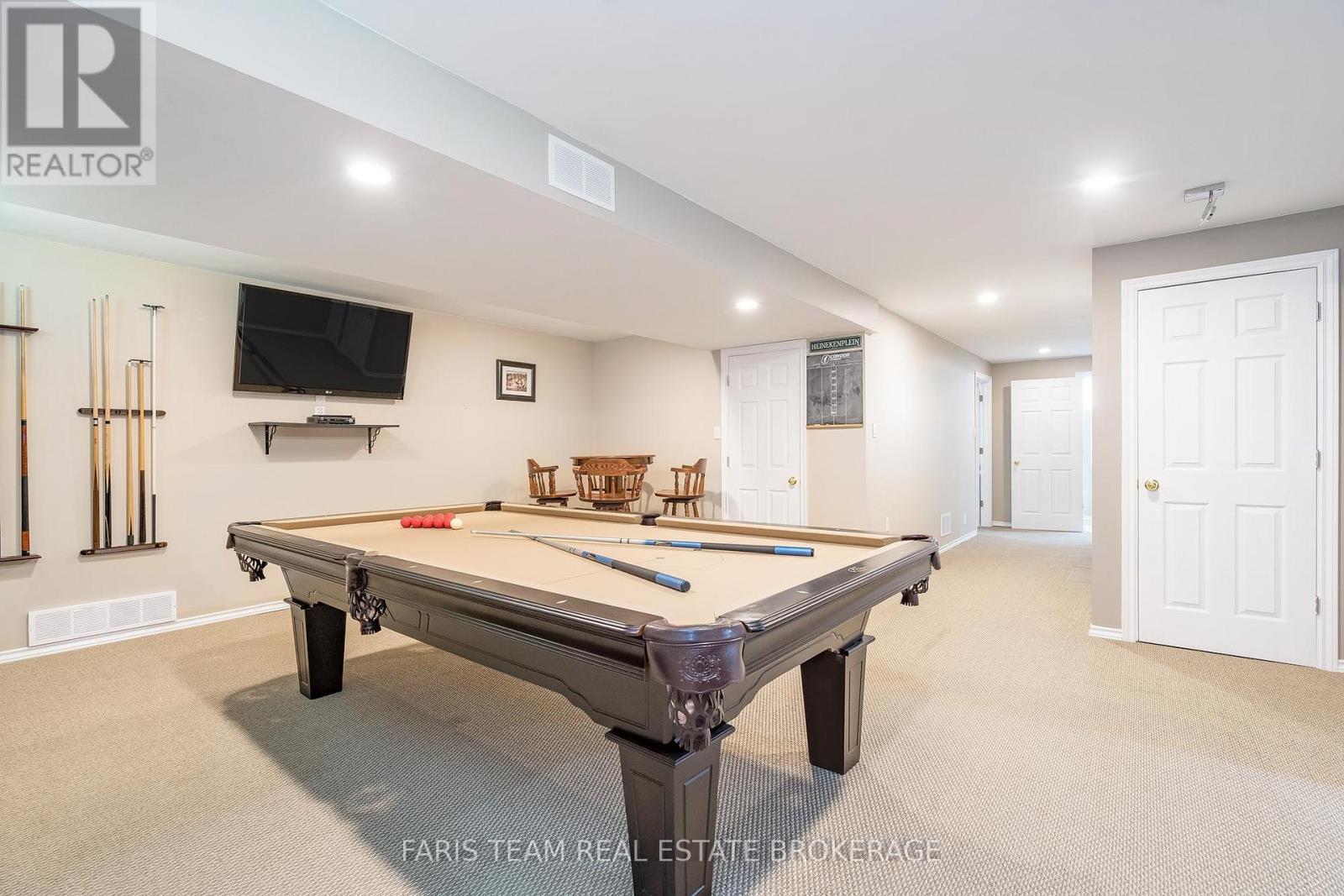 290 Edgehill Drive, Barrie, Ontario  L4N 9X4 - Photo 17 - S12523404