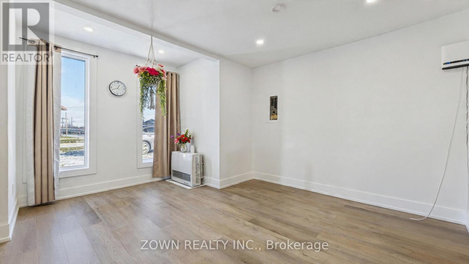 26 Metcalfe Street, Quinte West, Ontario  K8V 4C7 - Photo 33 - X12617258