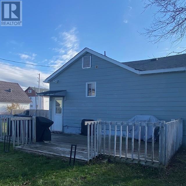 210 Third Ave Sw, Geraldton, Ontario  P0T 1M0 - Photo 2 - TB253641