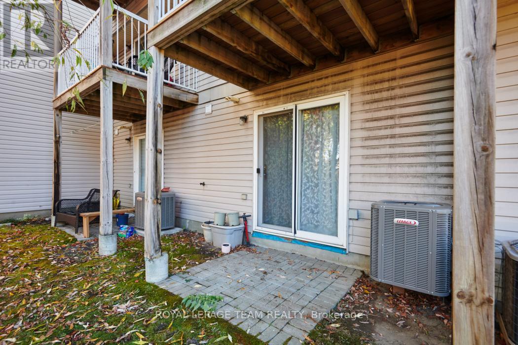 131 Tall Pines Pine, Ottawa, Ontario  K2H 1H1 - Photo 31 - X12640620