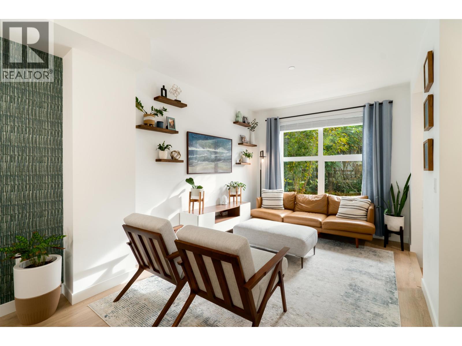 2834 Hope Street, Port Moody, British Columbia V3H 0L6 - Photo 3 - R3074403