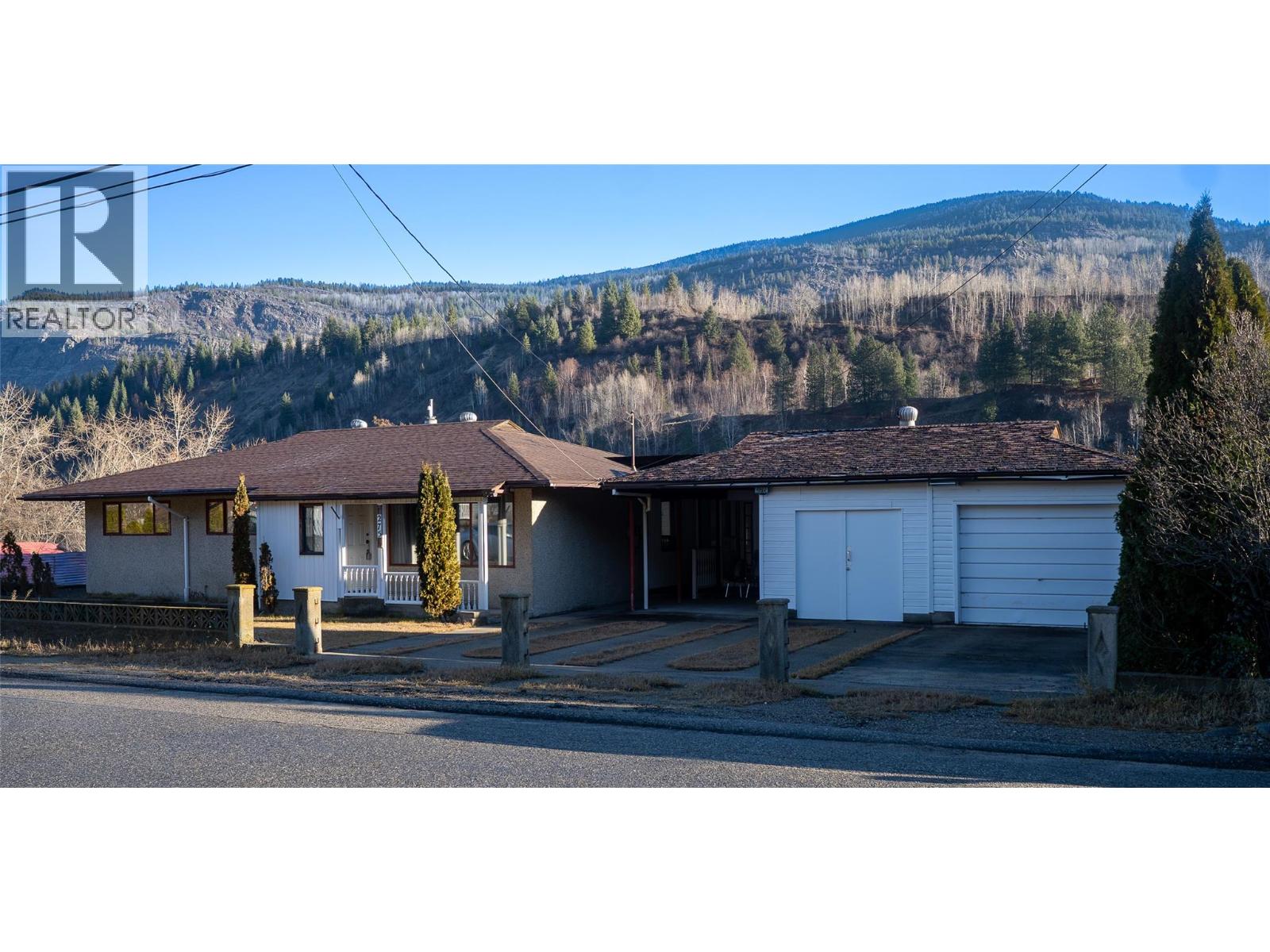 275 2nd Avenue, Rivervale, British Columbia