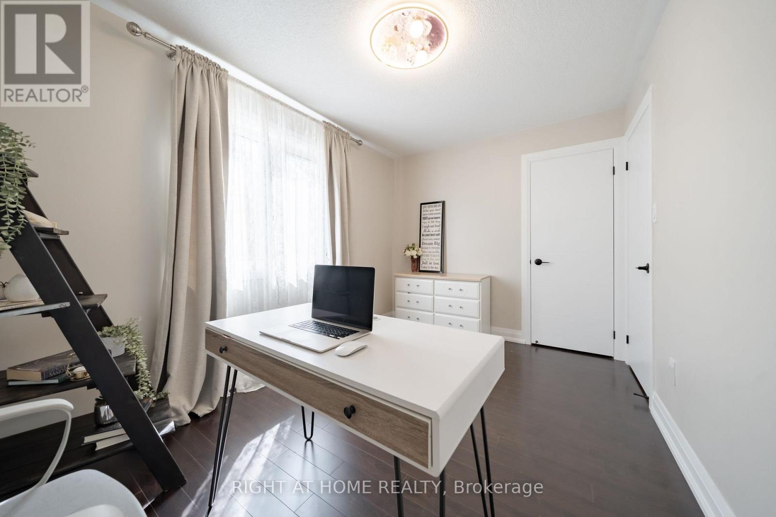 182 Meadowhawk Trail, Bradford West Gwillimbury, Ontario  L3Z 0E9 - Photo 31 - N12441386