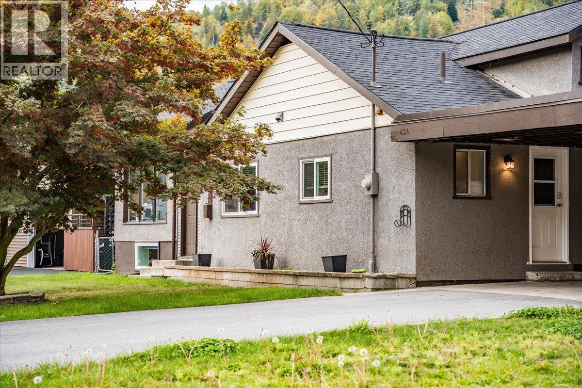 434 3rd Avenue, Rivervale, British Columbia