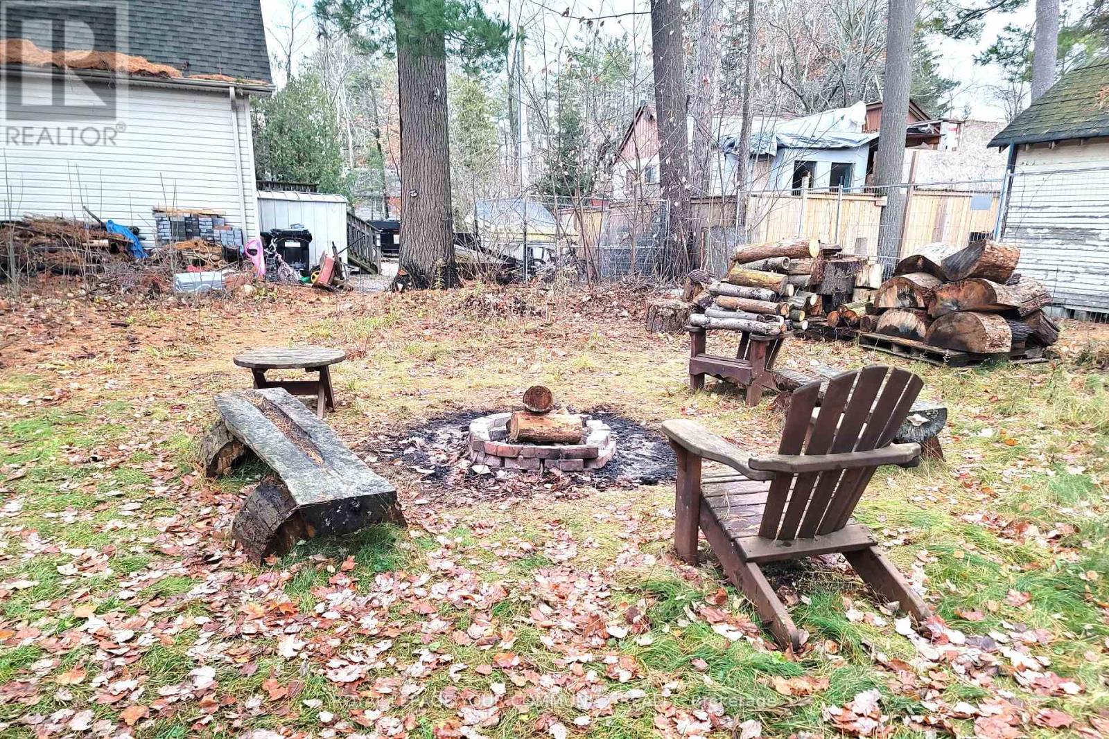 709 Roberts Road, Innisfil, Ontario  L9S 2E4 - Photo 11 - N12580520