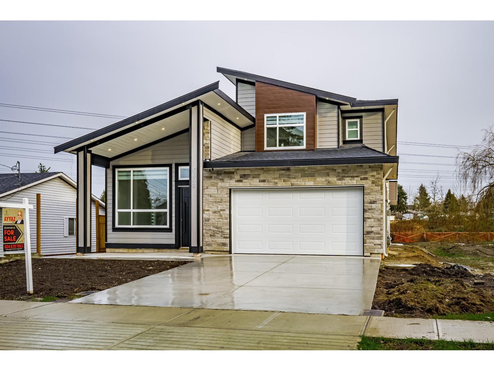 6302 181a Avenue, Surrey, British Columbia  V3S 4M4 - Photo 1 - R3074195