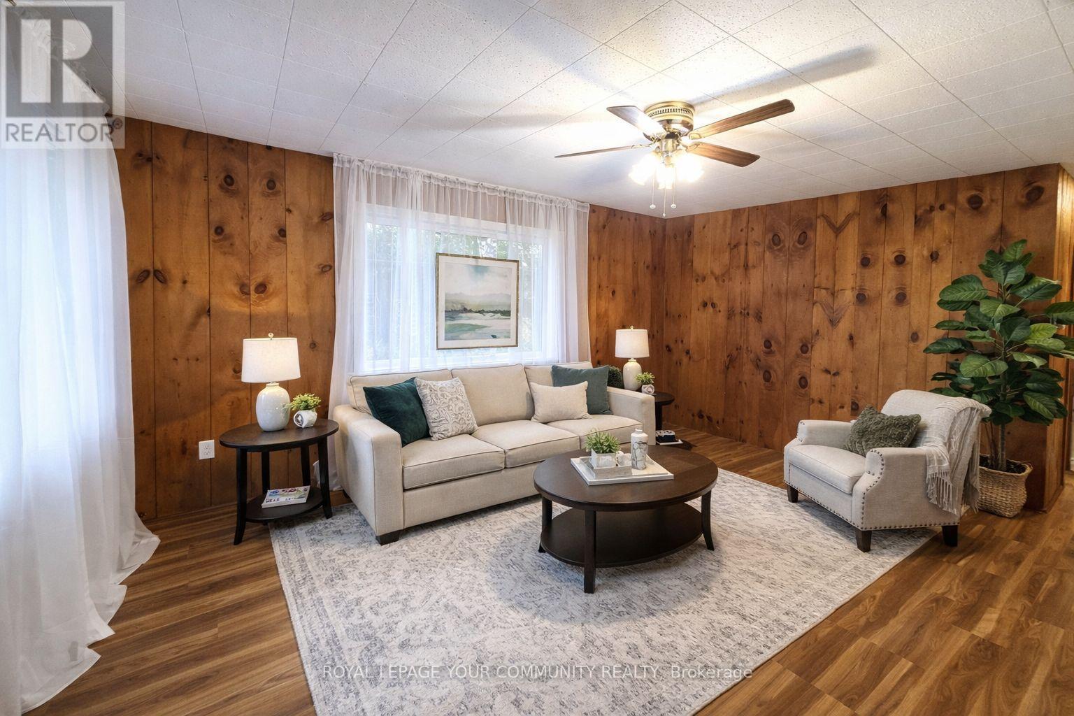 709 Roberts Road, Innisfil, Ontario  L9S 2E4 - Photo 2 - N12580520