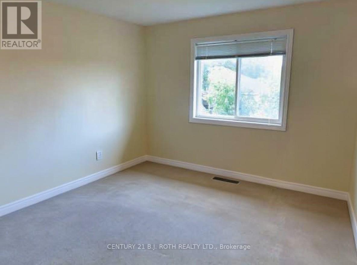 Upper - 194 Livingstone Street E, Barrie, Ontario  L4M 6M4 - Photo 8 - S12630034