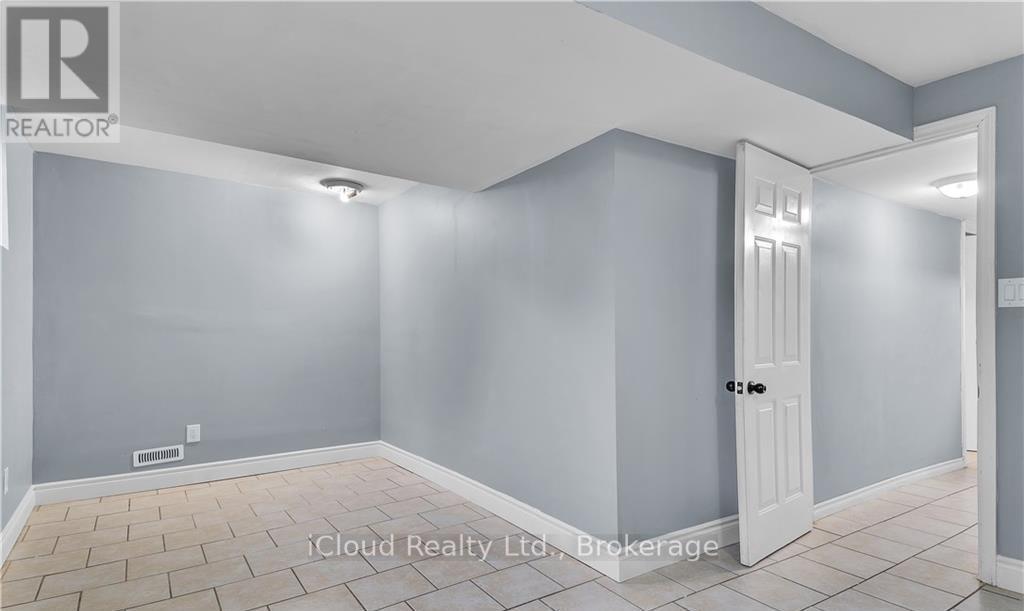 Bsmt - 967 Prosperity Court, London East, Ontario  N5V 5G9 - Photo 3 - X12610574