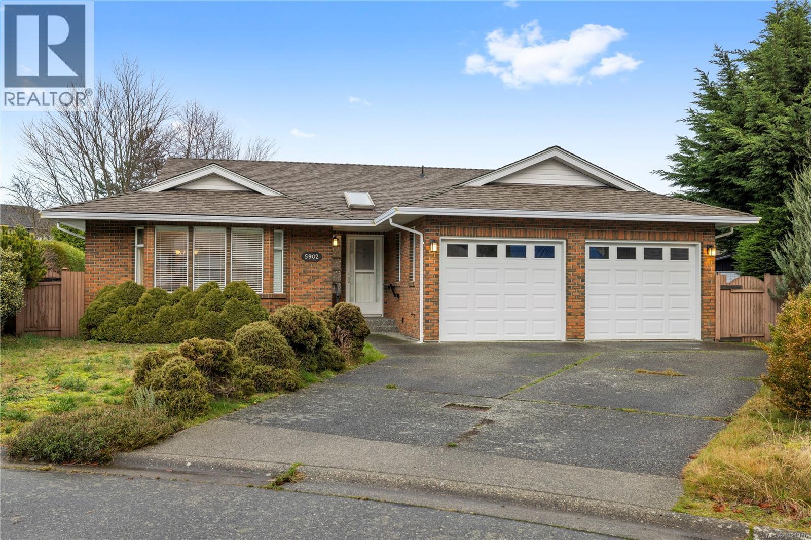 5902 Beacon Pl, Nanaimo, British Columbia