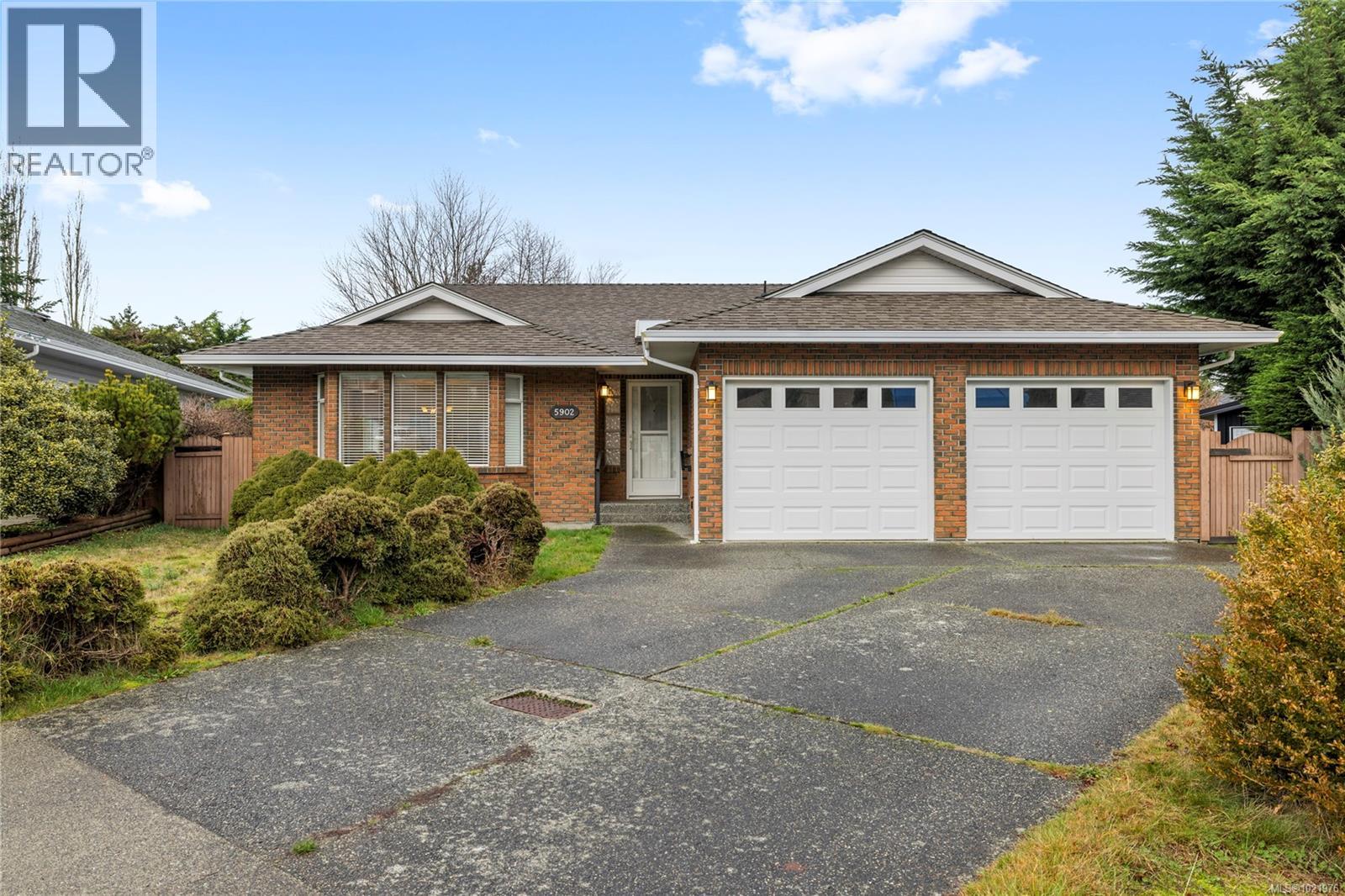 5902 Beacon Pl, Nanaimo, British Columbia V9V 1J6 - Photo 3 - 1021976