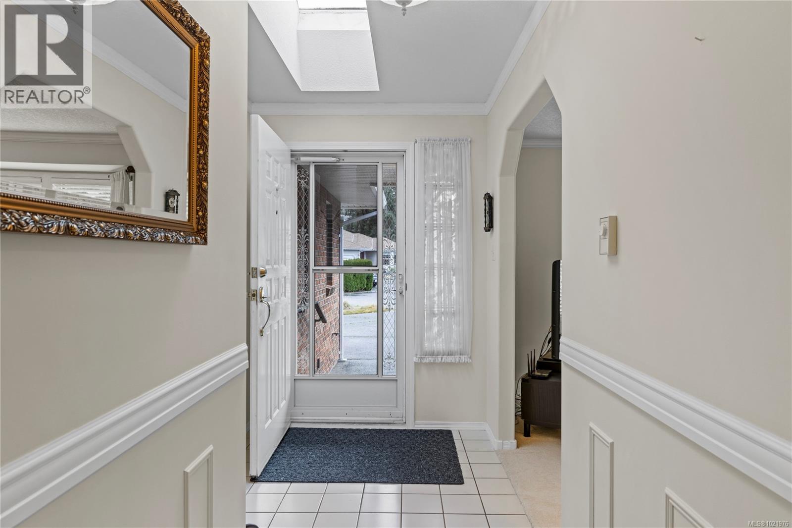 5902 Beacon Pl, Nanaimo, British Columbia V9V 1J6 - Photo 6 - 1021976