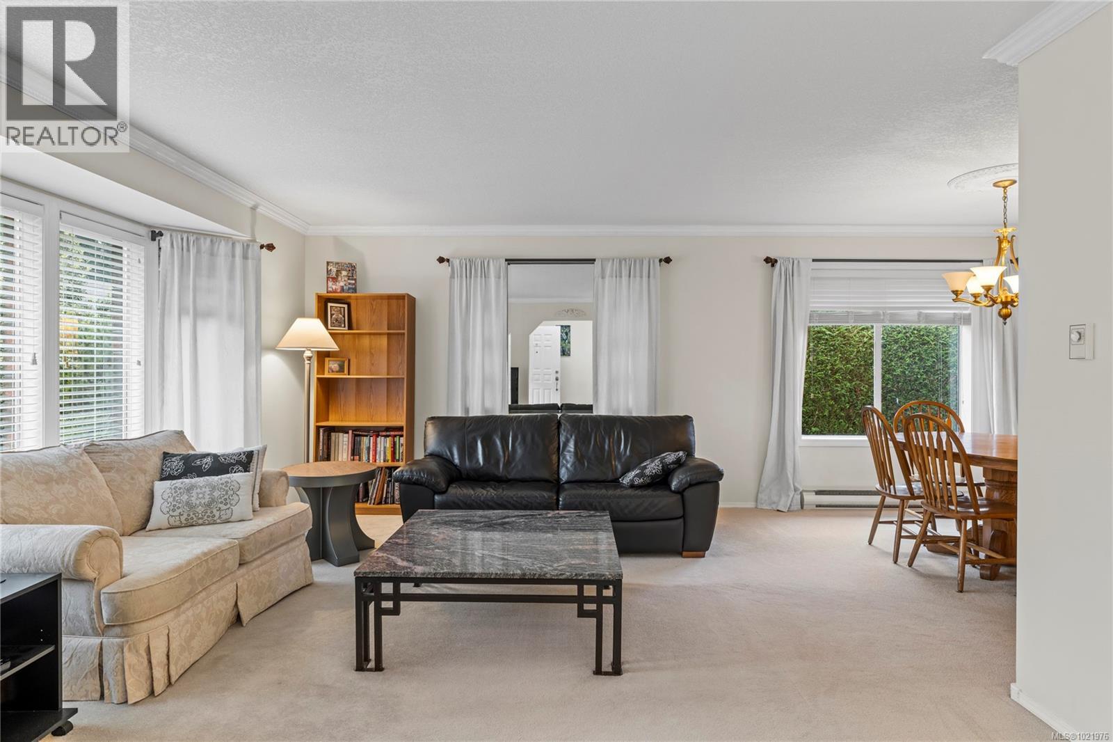 5902 Beacon Pl, Nanaimo, British Columbia V9V 1J6 - Photo 7 - 1021976