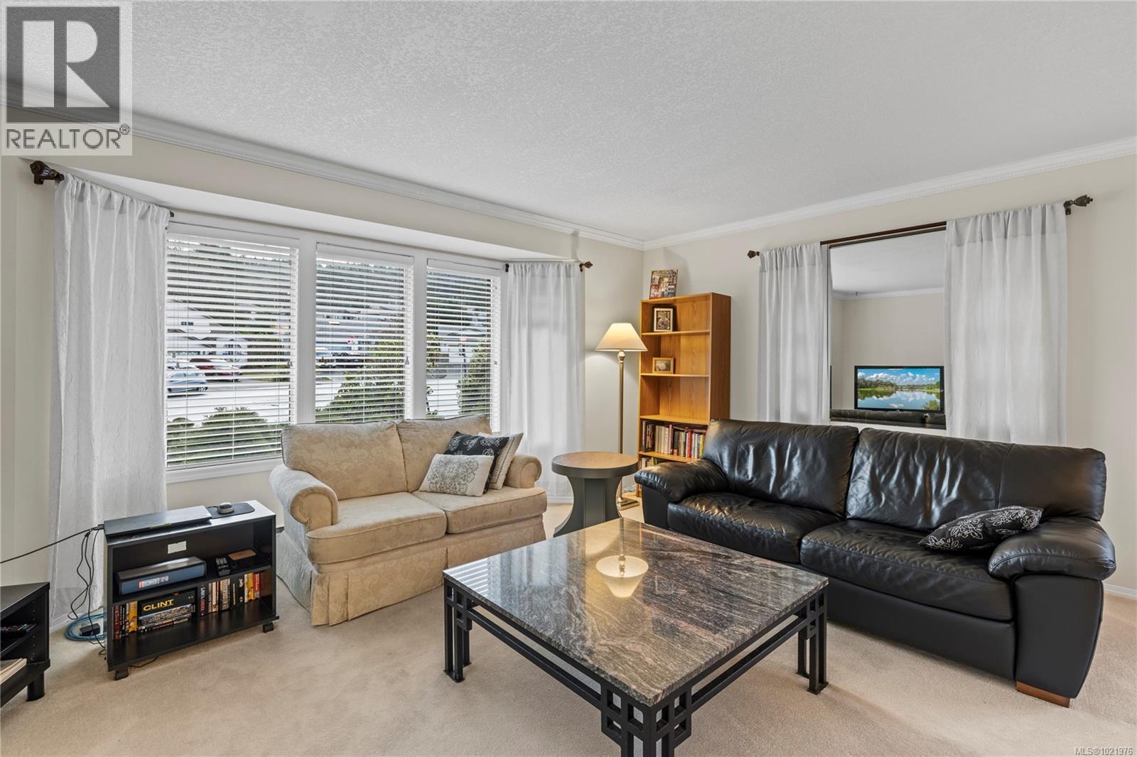 5902 Beacon Pl, Nanaimo, British Columbia V9V 1J6 - Photo 8 - 1021976