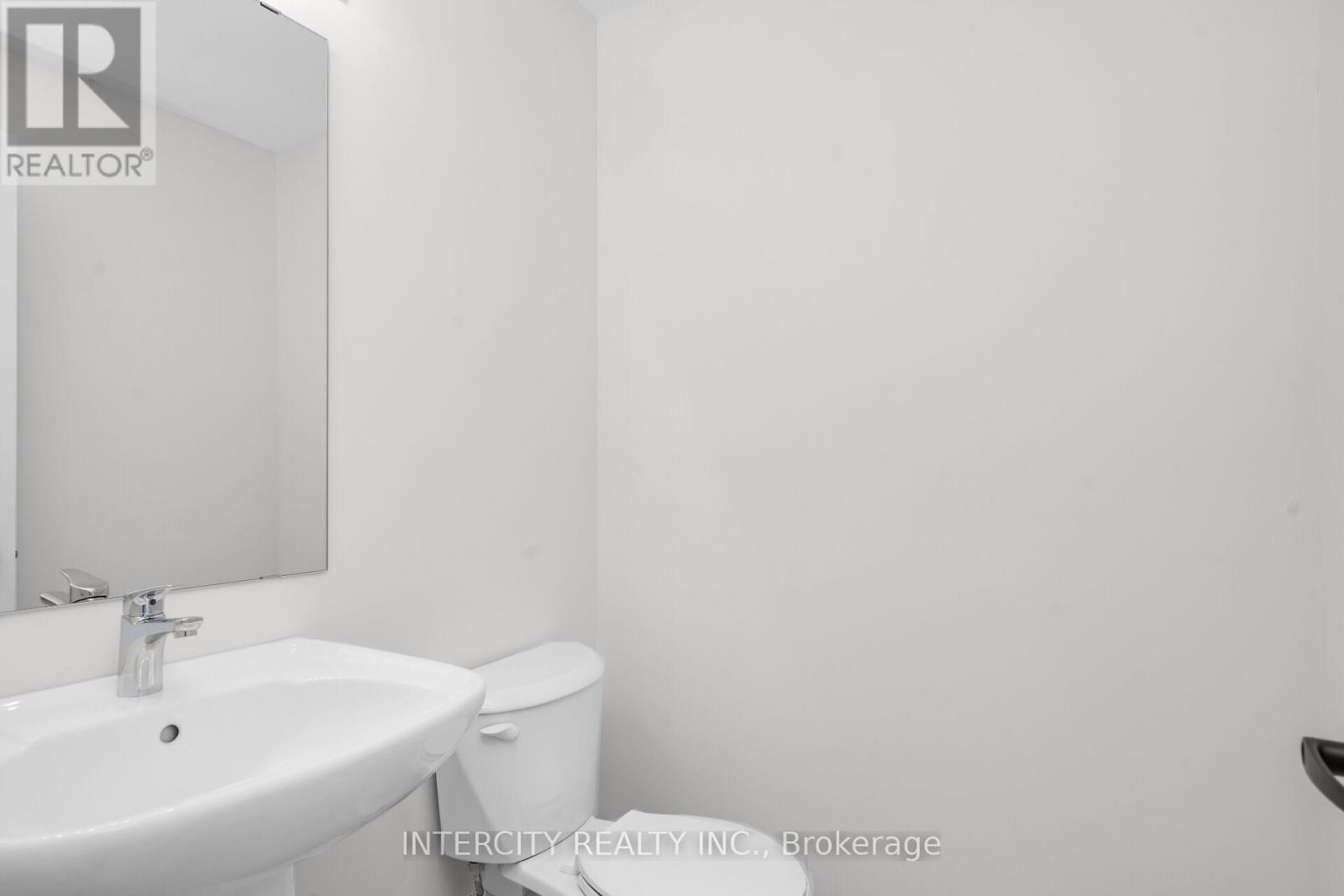 Unit 20 - 79 Marret Lane, Clarington, Ontario  L1B 1J2 - Photo 11 - E12640562