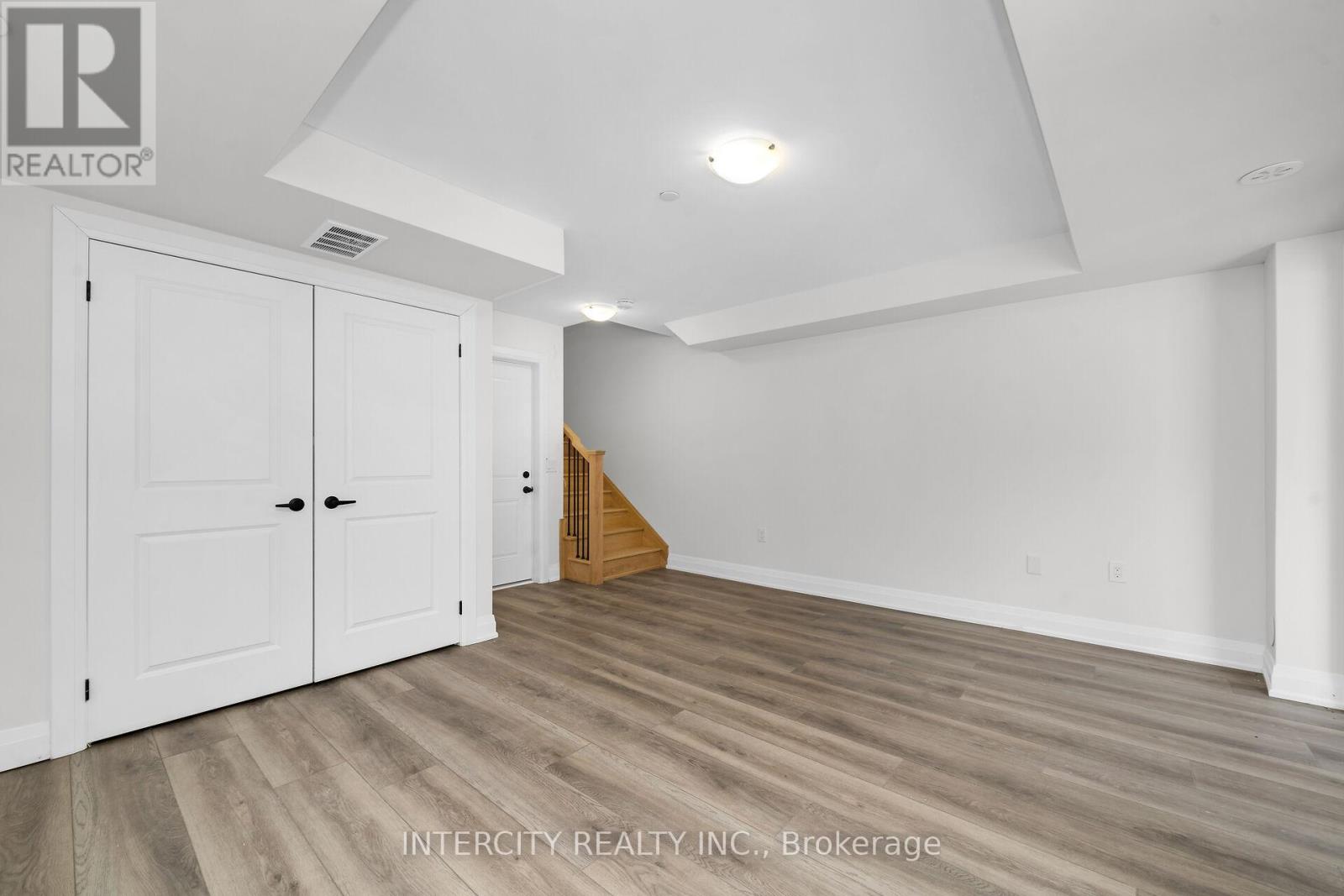 Unit 20 - 79 Marret Lane, Clarington, Ontario  L1B 1J2 - Photo 23 - E12640562