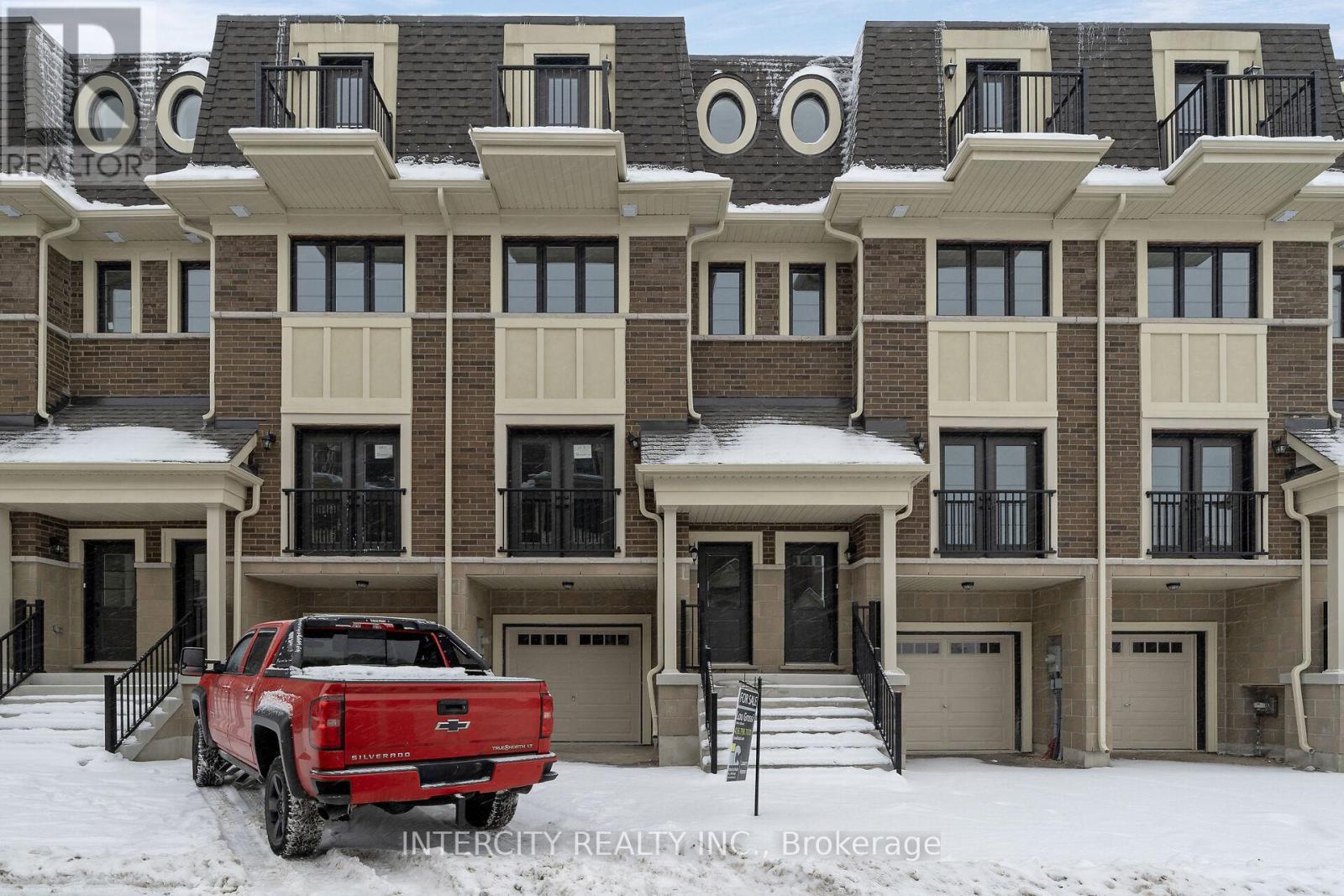 UNIT 5 - 19 MARRET LANE, Clarington, Ontario