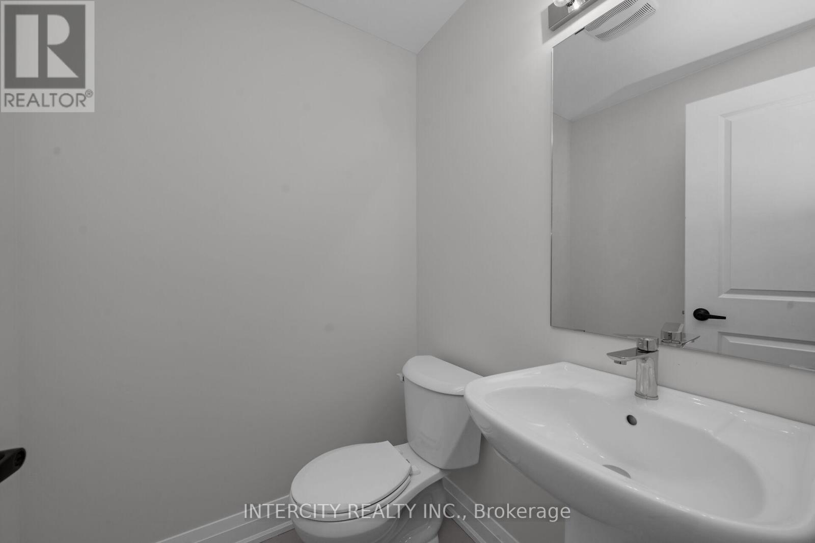 Unit 5 - 19 Marret Lane, Clarington, Ontario  L1B 1J2 - Photo 11 - E12640568