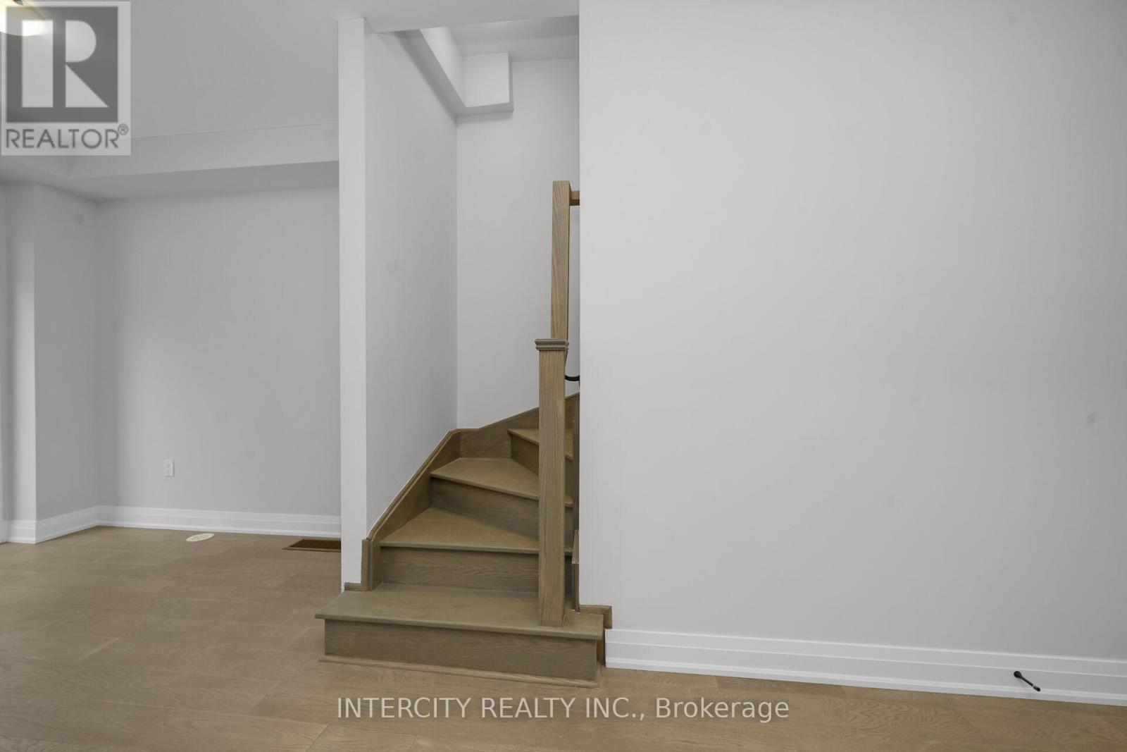 Unit 5 - 19 Marret Lane, Clarington, Ontario  L1B 1J2 - Photo 12 - E12640568