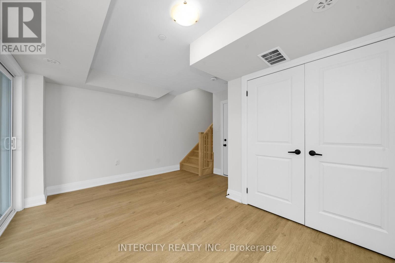 Unit 11 - 43 Marret Lane, Clarington, Ontario L1B 1J2 - Photo 23 - E12640570