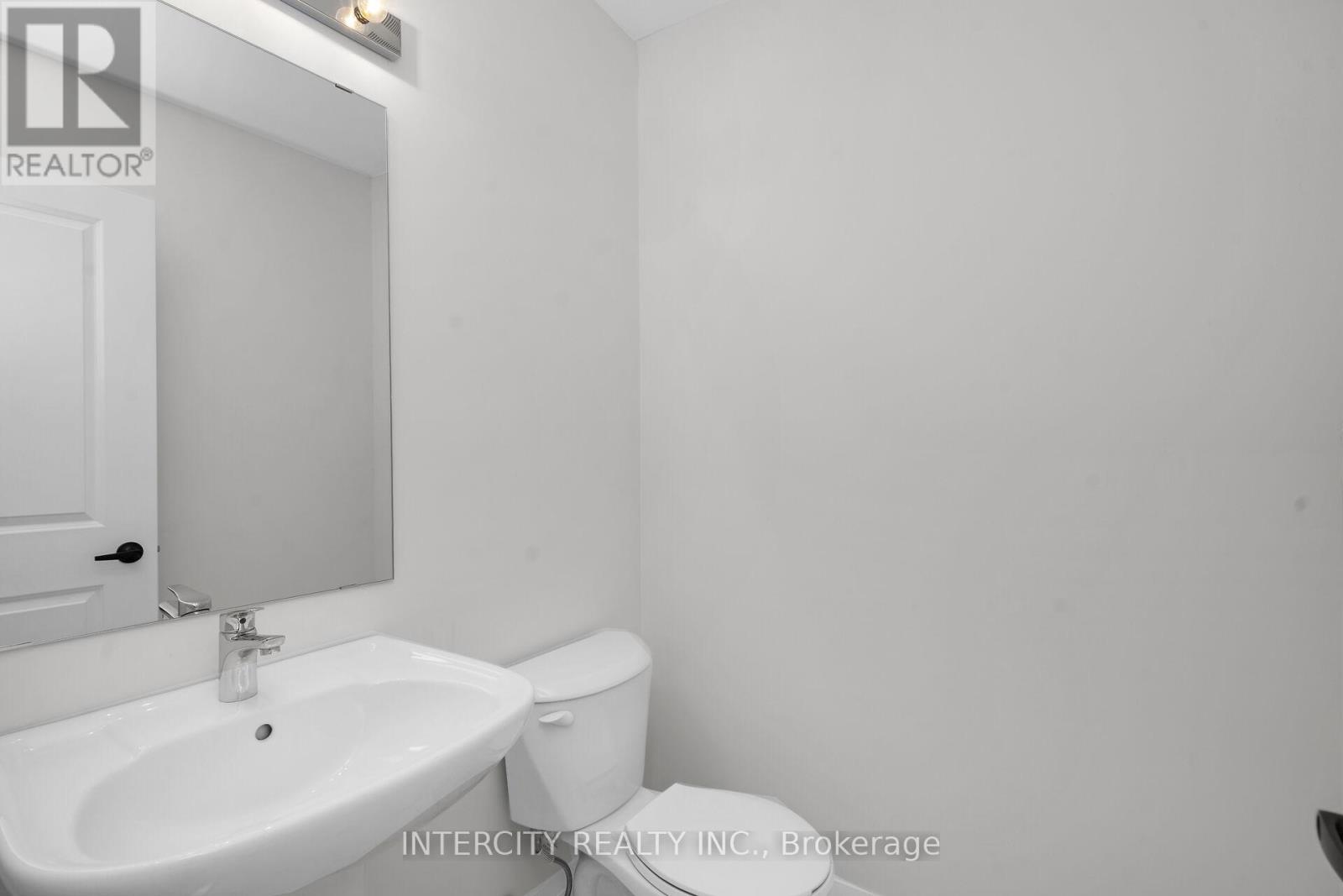 Unit 16 - 63 Marret Lane, Clarington, Ontario  L1B 1J2 - Photo 11 - E12640572