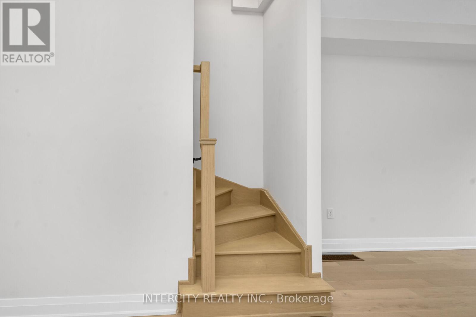 Unit 16 - 63 Marret Lane, Clarington, Ontario  L1B 1J2 - Photo 12 - E12640572