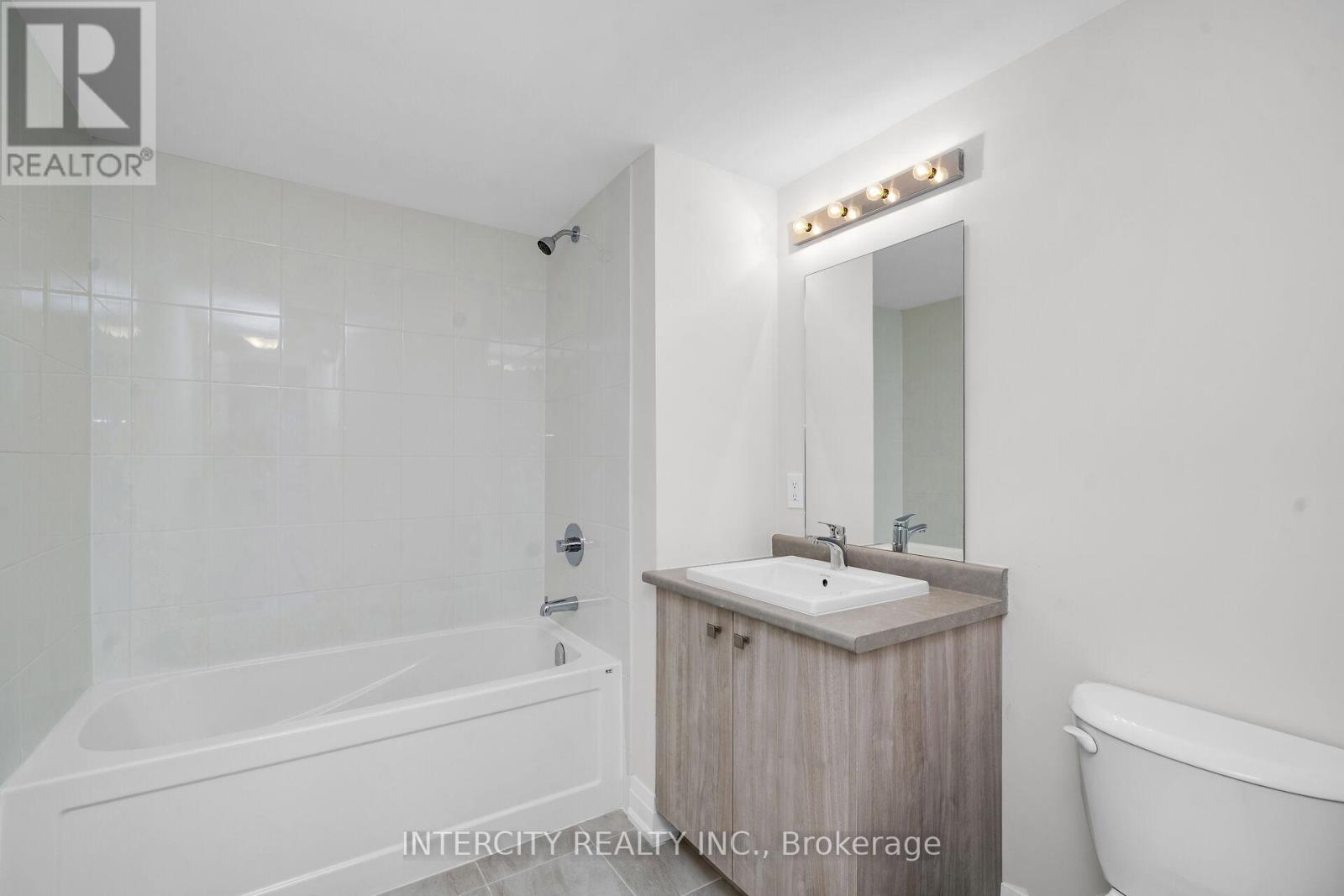 Unit 16 - 63 Marret Lane, Clarington, Ontario  L1B 1J2 - Photo 15 - E12640572