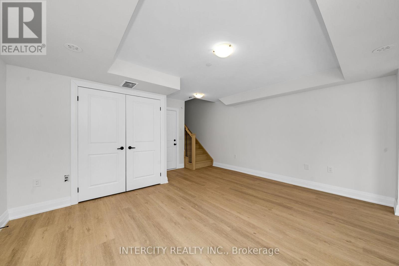 Unit 16 - 63 Marret Lane, Clarington, Ontario  L1B 1J2 - Photo 23 - E12640572