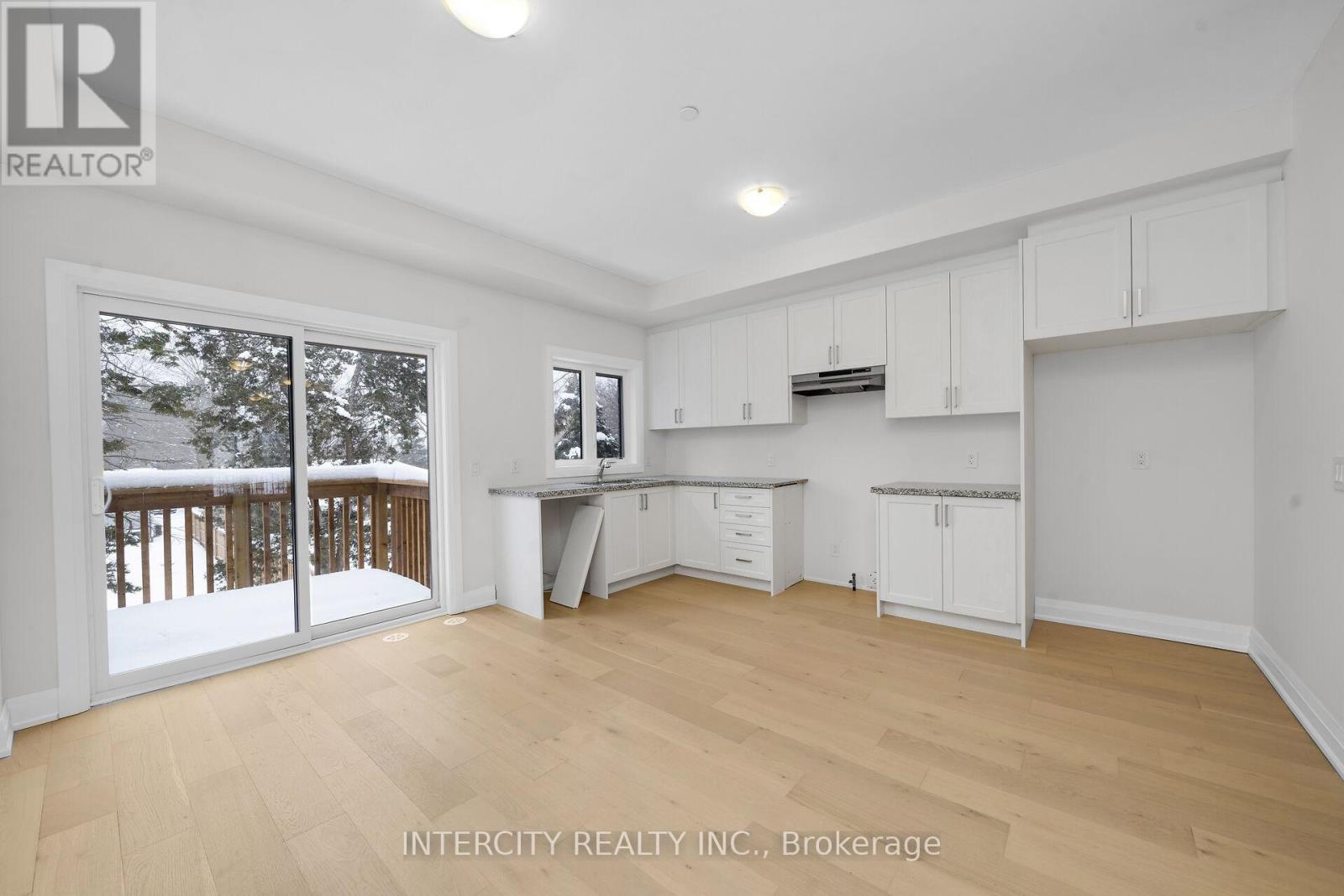 Unit 16 - 63 Marret Lane, Clarington, Ontario  L1B 1J2 - Photo 6 - E12640572