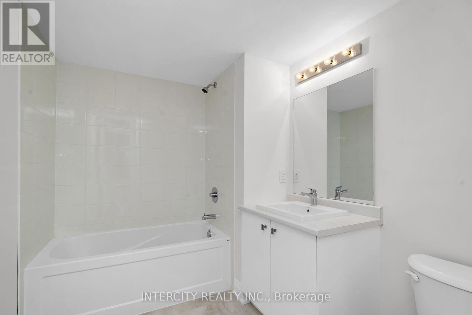 Unit 10 - 39 Marret Lane, Clarington, Ontario  L1B 1J2 - Photo 15 - E12640582