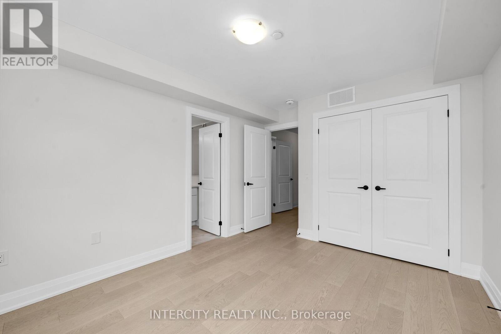 Unit 10 - 39 Marret Lane, Clarington, Ontario  L1B 1J2 - Photo 17 - E12640582