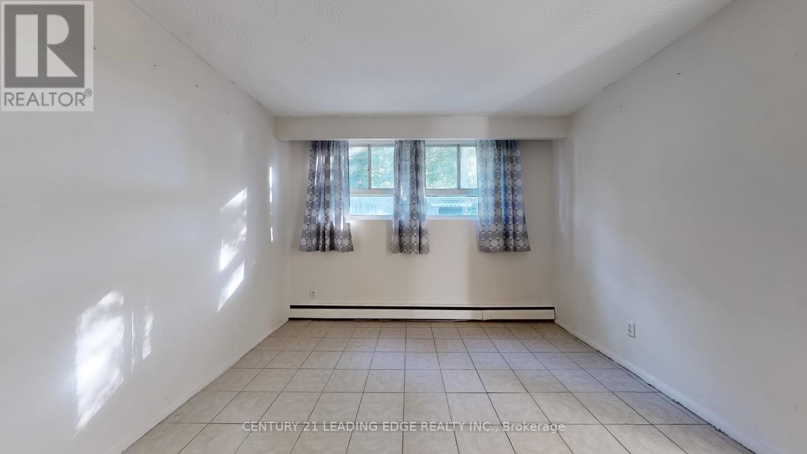 1 - 97 Elgin Street W, Oshawa, Ontario  L1G 1S5 - Photo 6 - E12640606