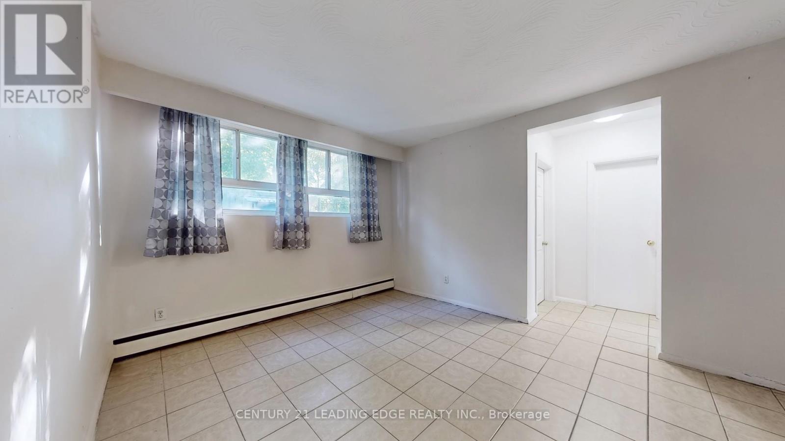 1 - 97 Elgin Street W, Oshawa, Ontario  L1G 1S5 - Photo 7 - E12640606